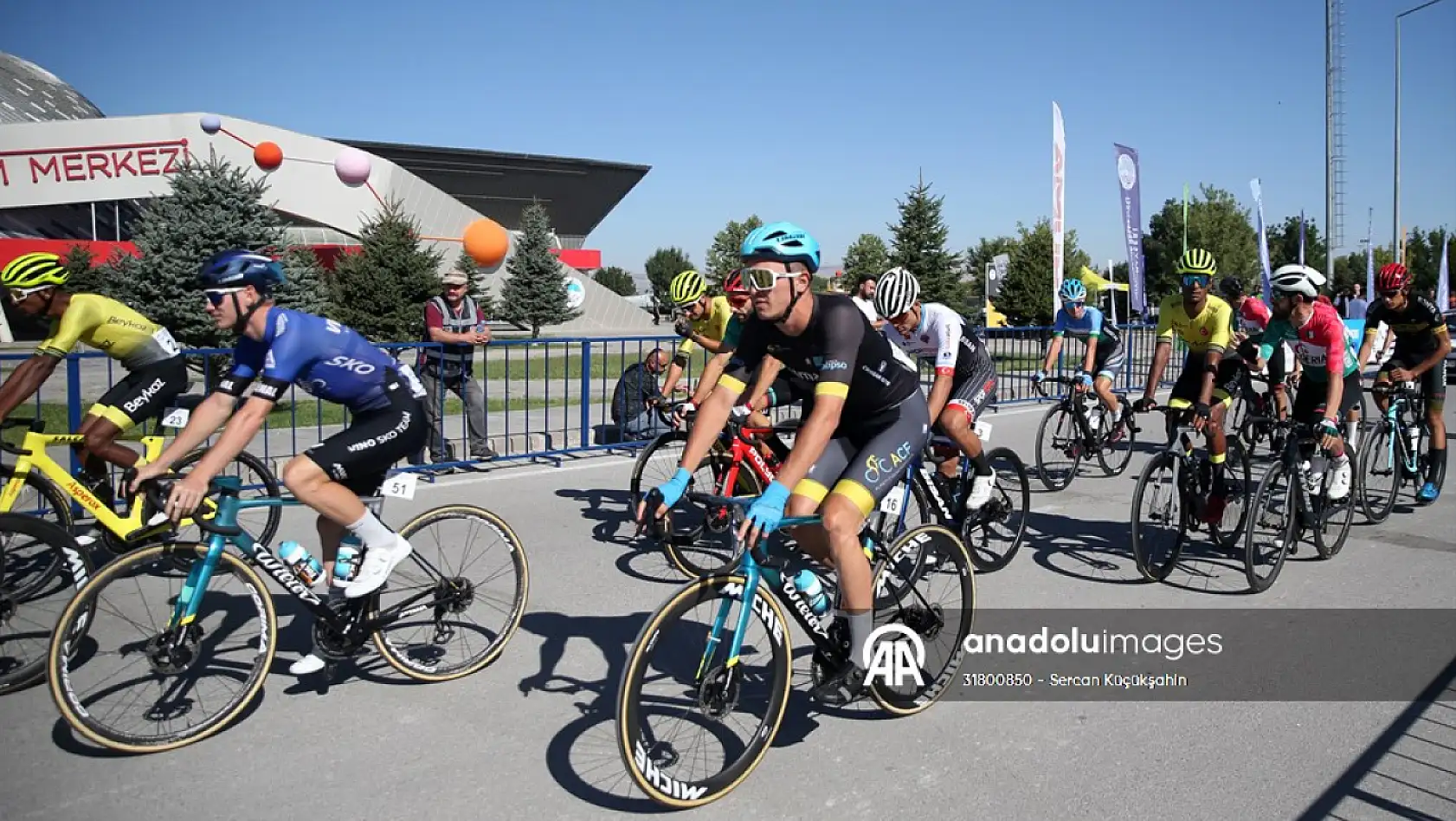Erciyes uluslararası yol ve dağ bisikleti yarışları!