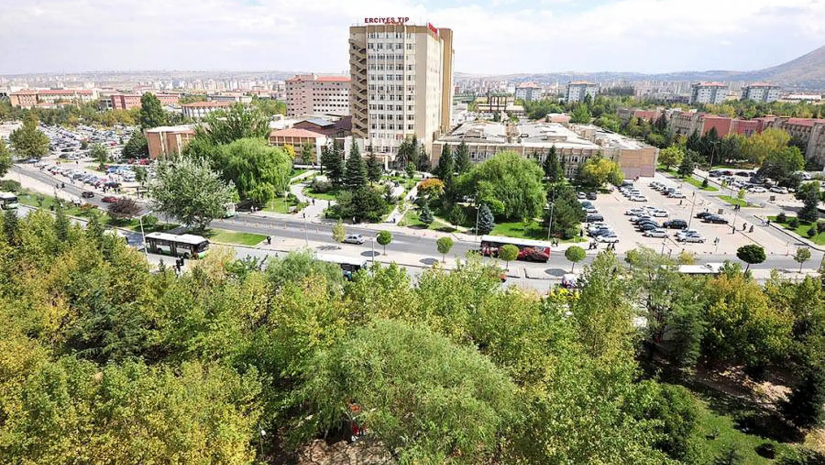   Erciyes Üniversitesi'nde Koronavirüs alarmı: Yoğun Bakım Hemşiresi Aranıyor, Bazı üniteler yoğun bakıma çevrildi!