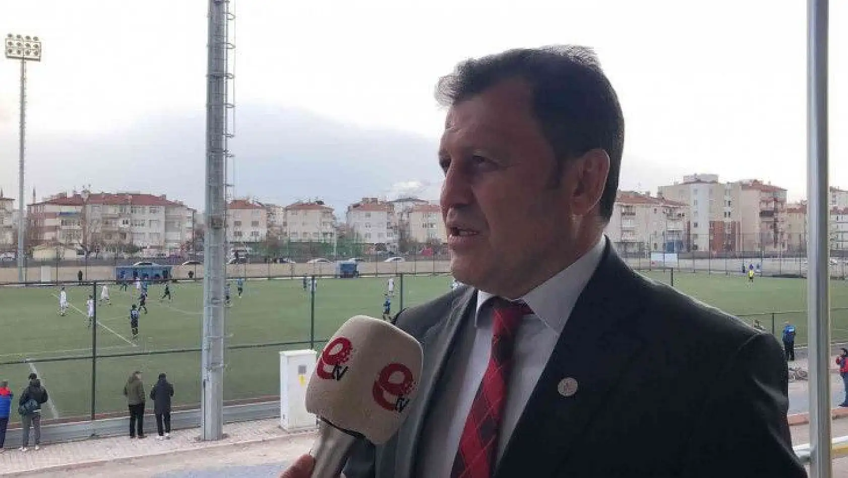 Kabakcı: Bu atmosferler amatör futboluna değer katıyor