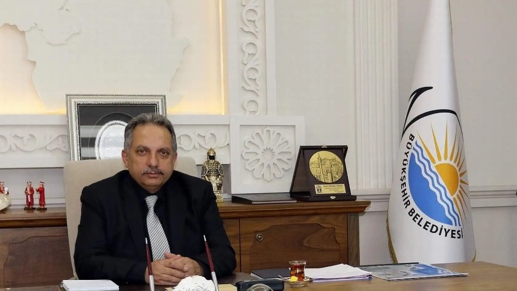 Genel Sekreter Mustafa Yalçın istifa etti
