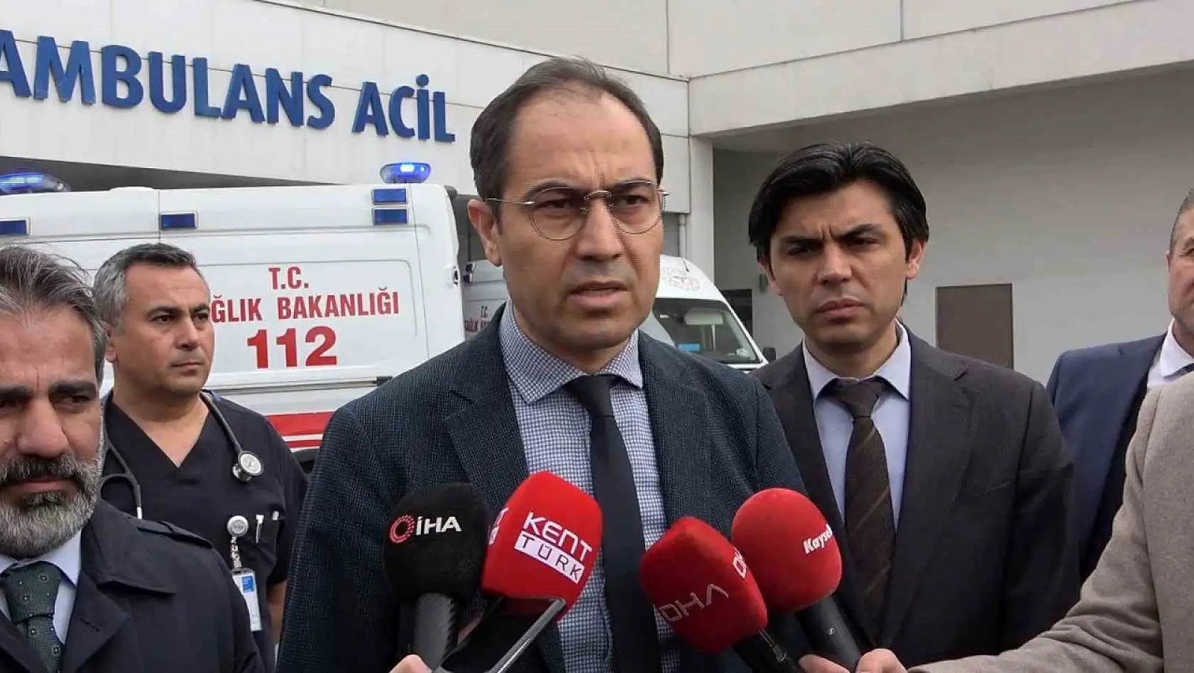 İl Sağlık Müdürü Erşan'dan silahlı saldırıya uğrayan Azim Deniz'e ziyaret
