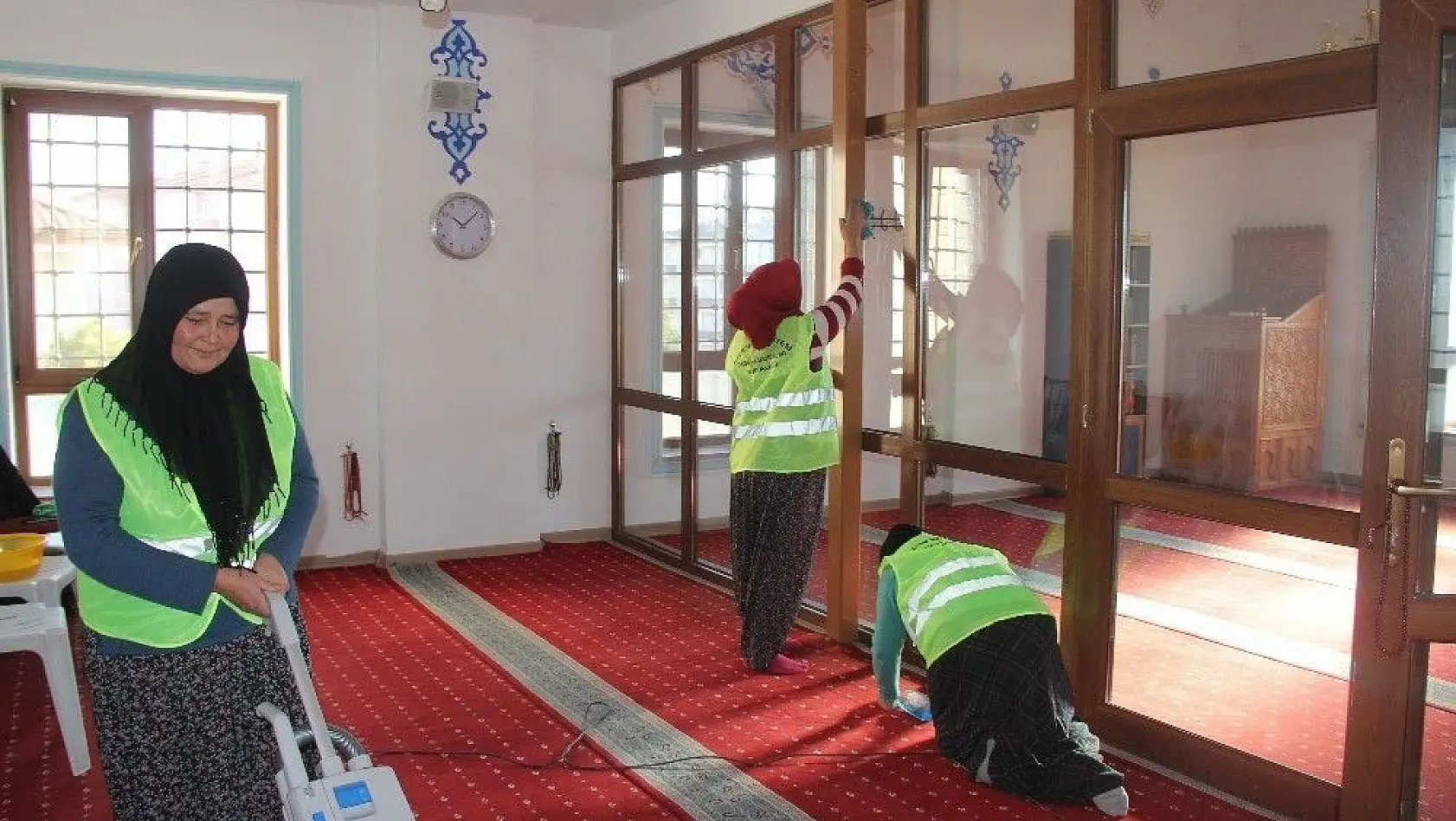 İncesu'da cami temizliği çalışmaları devam ediyor