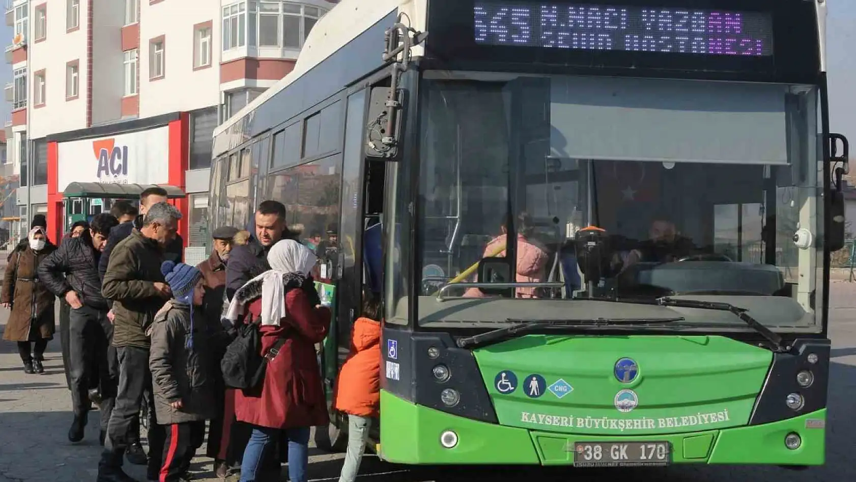 Kayseri'de 65 yaş üstü 8 milyon 814 yolcu ulaşımdan ücretsiz faydalandı