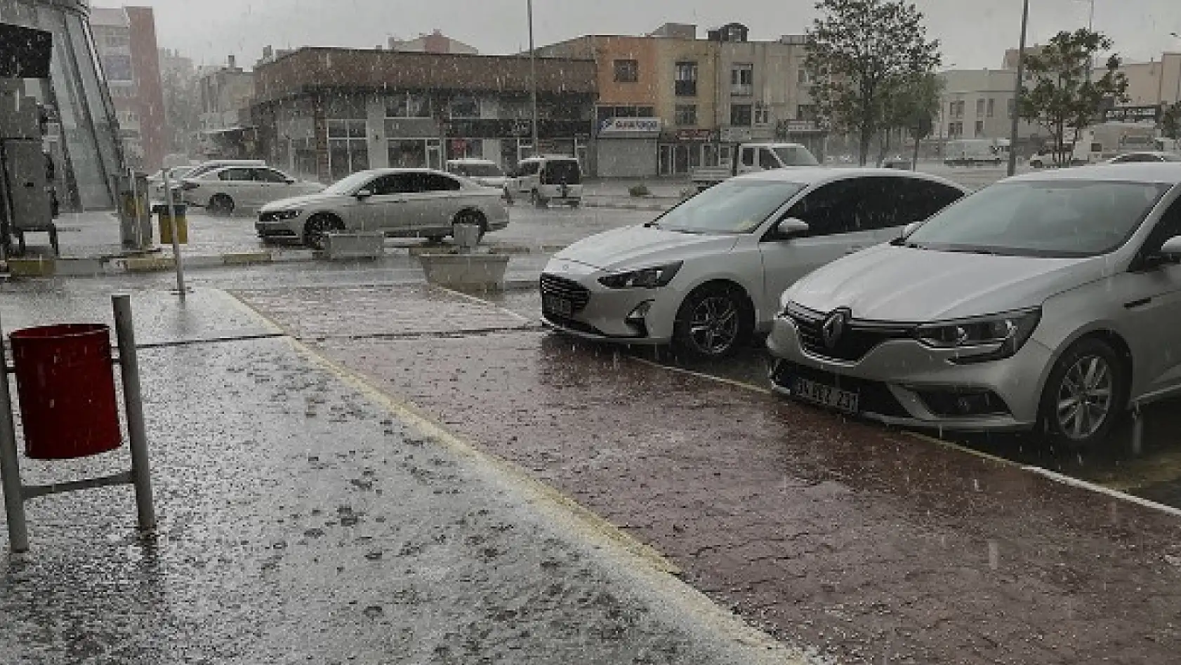 Kayseri'de bugün sağanak yağmur var! Yağmur hangi ilçelerde etkili olacak?
