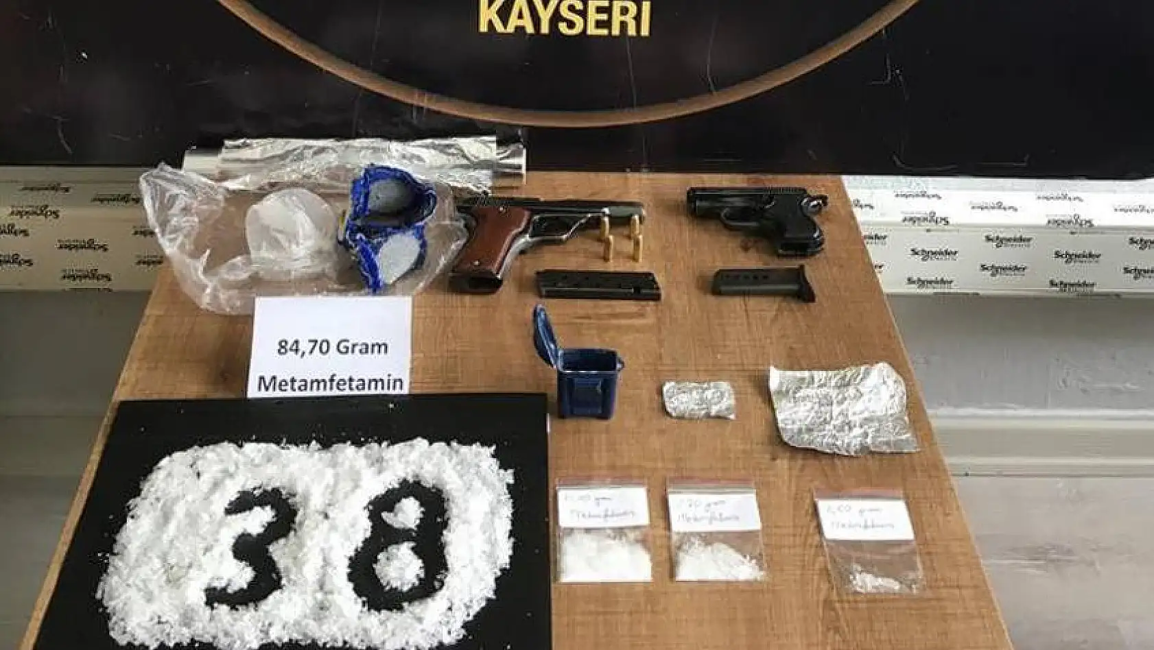 Flaş! Kayseri'de uyuşturucu operasyonu: 3 gözaltı