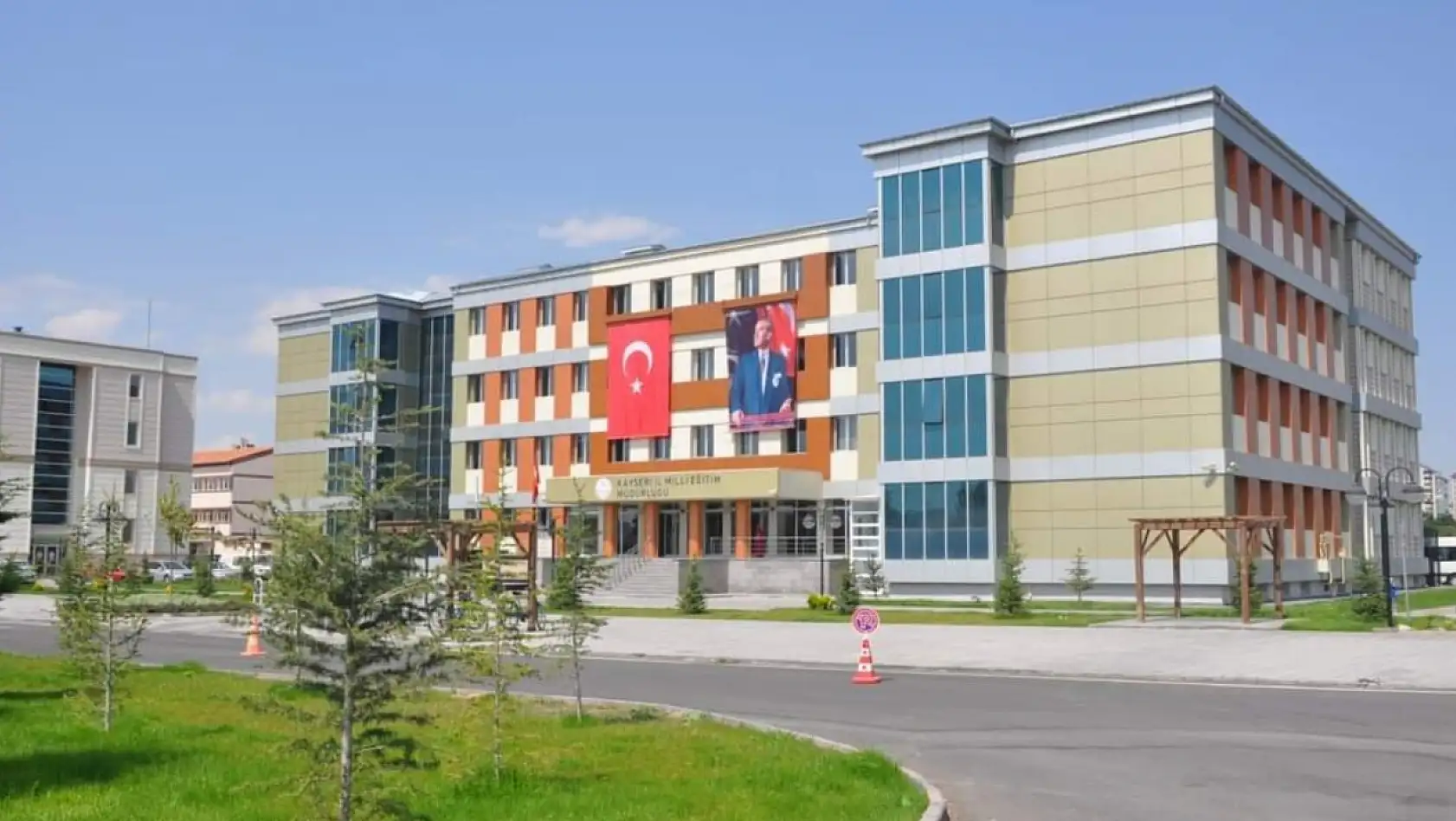 Kayseri'deki Milli Eğitimin çalıştayına kimler katılacak?