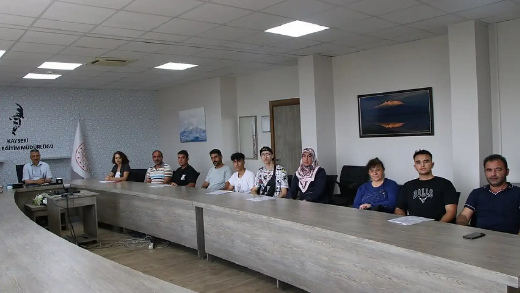 Kayseri'den 1 öğretmen ve 6 öğrenci gidiyor!