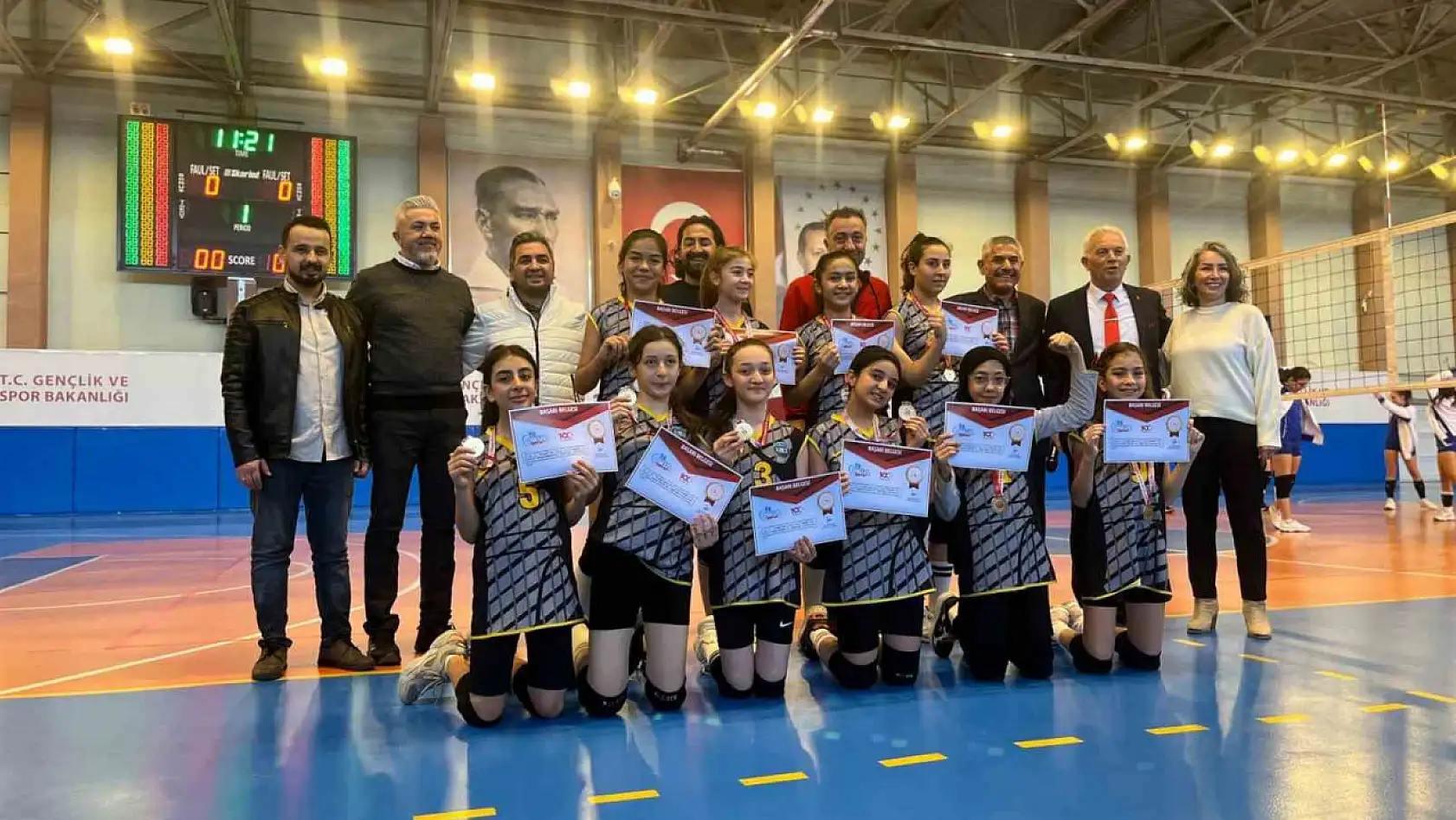 İzzet Öksüzkaya Ortaokulu, Türkiye Şampiyonası yolunda