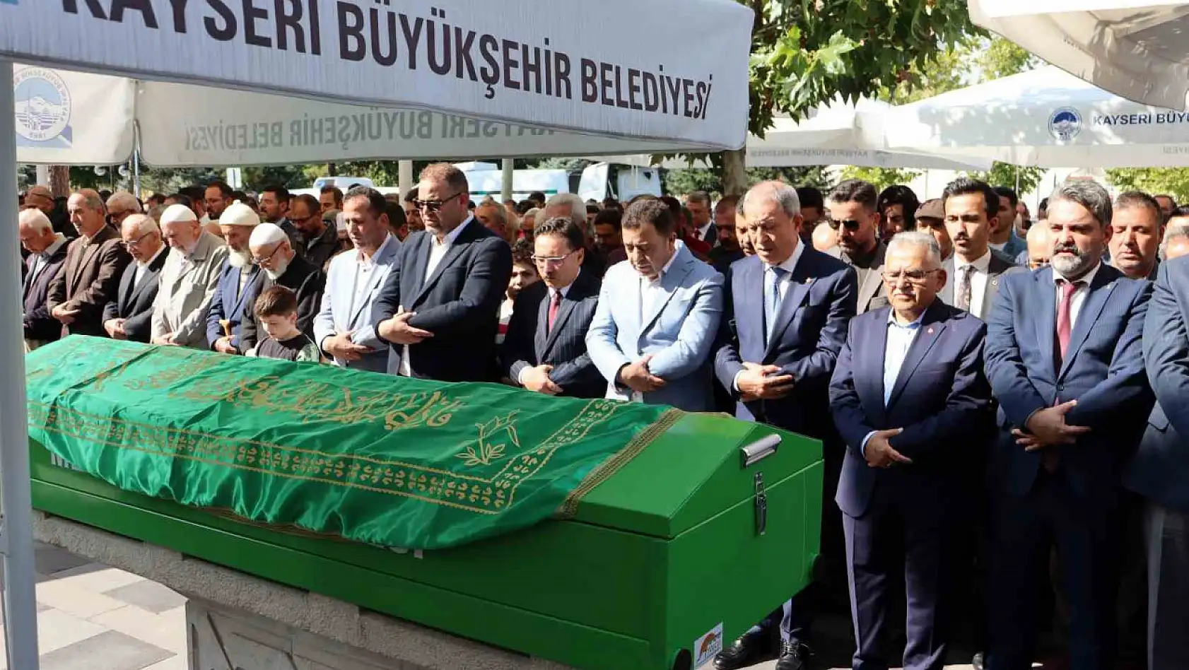 Kayseri OSB Başkanı Yalçın'ın acı günü: Vefat eden babası son yolculuğuna uğurlandı