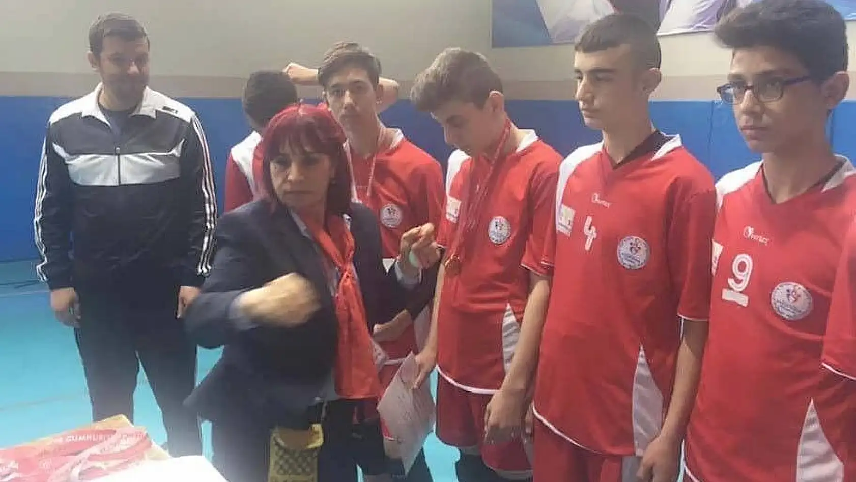 Kayseri Voleybol karması, Analig'de Türkiye finaline kaldı