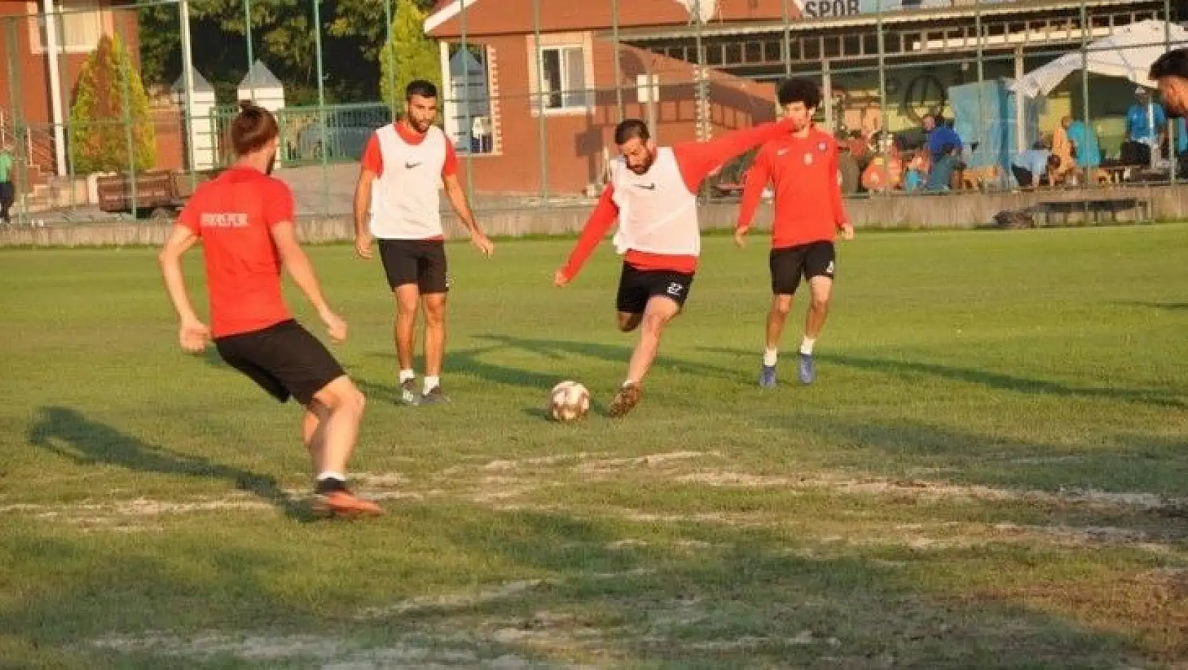 Kayserili futbolcu Ertaç Bağçı'ya teklif yağıyor