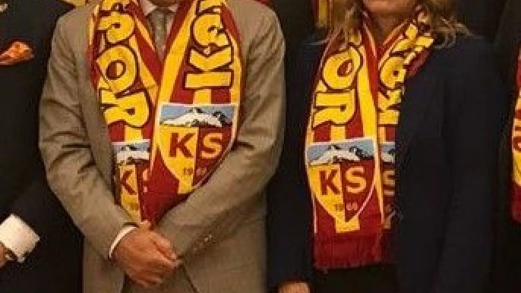 Kayserispor eski Başkanı Erol Bedir: 'Berna hanıma destek verelim'
