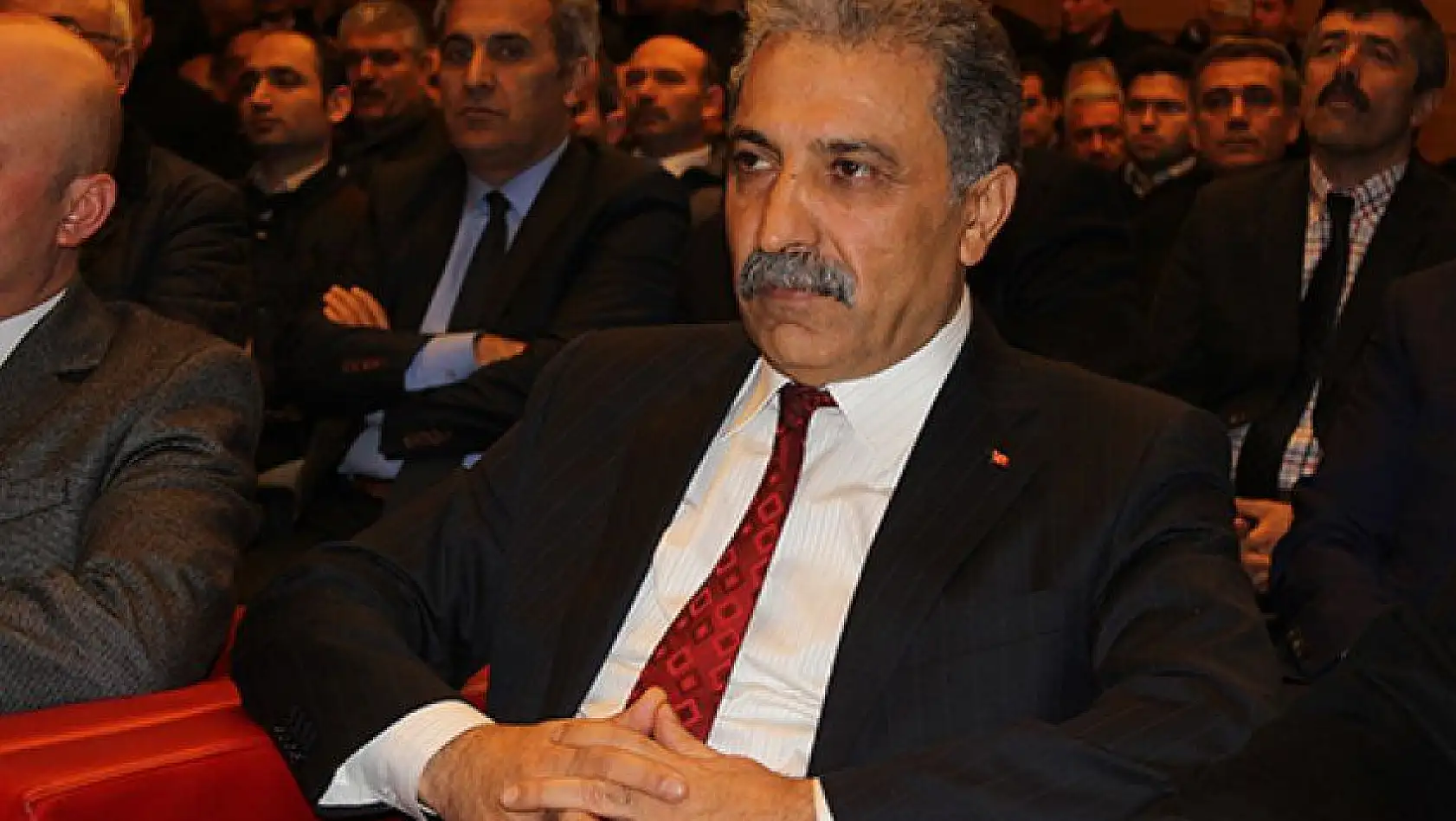 Kayserispor Kulübü Başkanı Erol Bedir, 