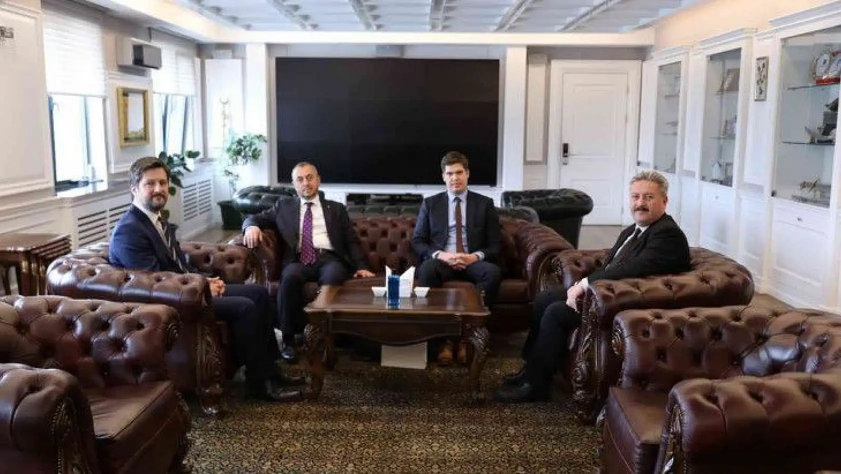 Macaristan Büyükelçisi'nden Başkan Palancıoğlu'na ziyaret