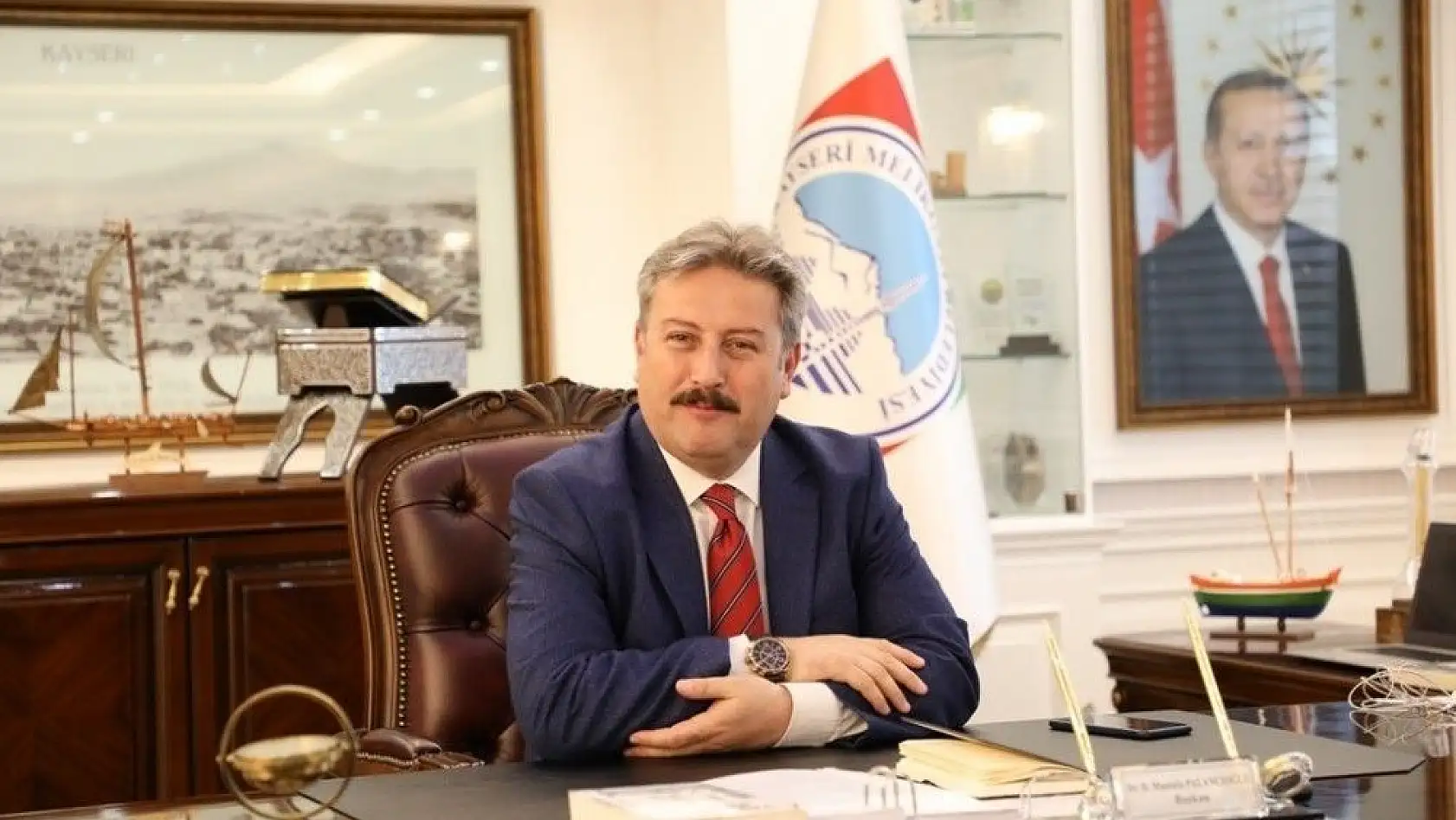 Melikgazi Belediye Başkanı Dr. Mustafa Palancıoğlu Dünya şampiyonu Kayserili sporcuyu tebrik etti
