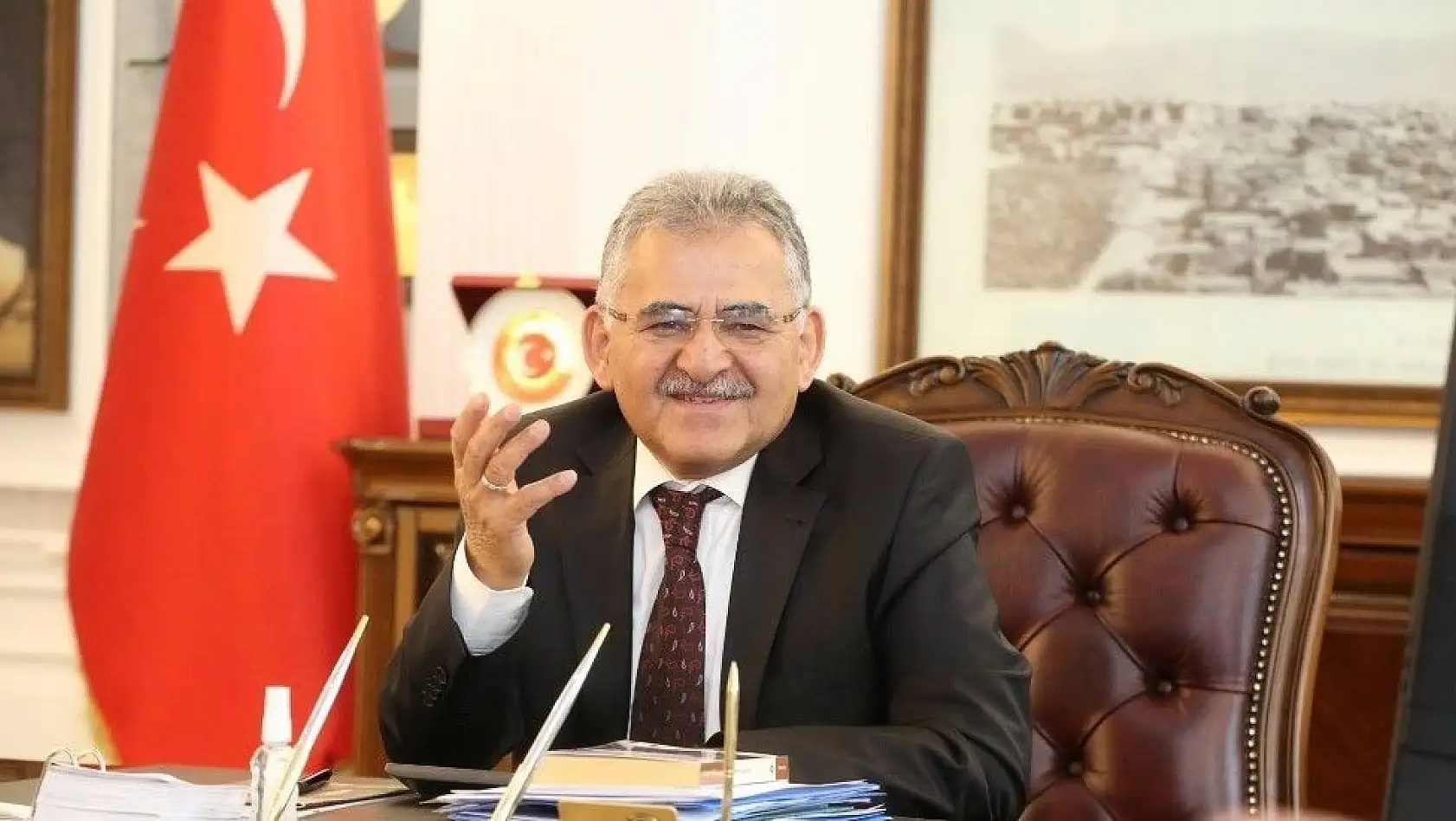 Melikgazi Belediye Başkanı Memduh Büyükkılıç'tan yeni yıl mesajı