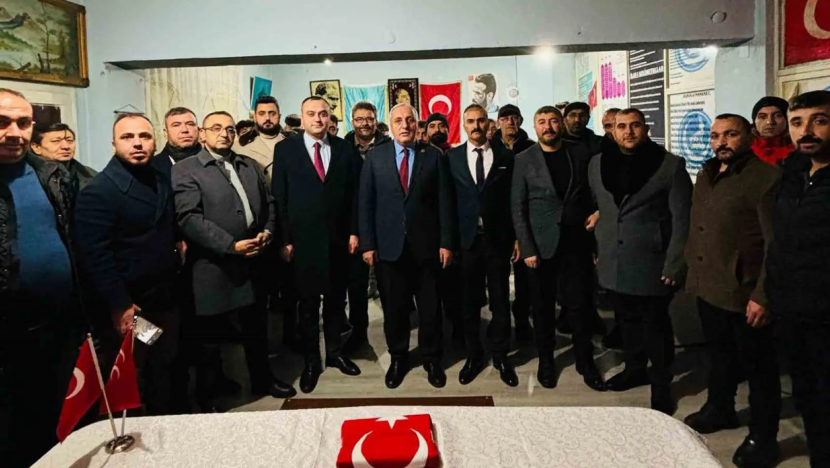 MHP'de ilçe Başkanı değişti… İl Başkanı Demirezen yeni Başkanı atadı!
