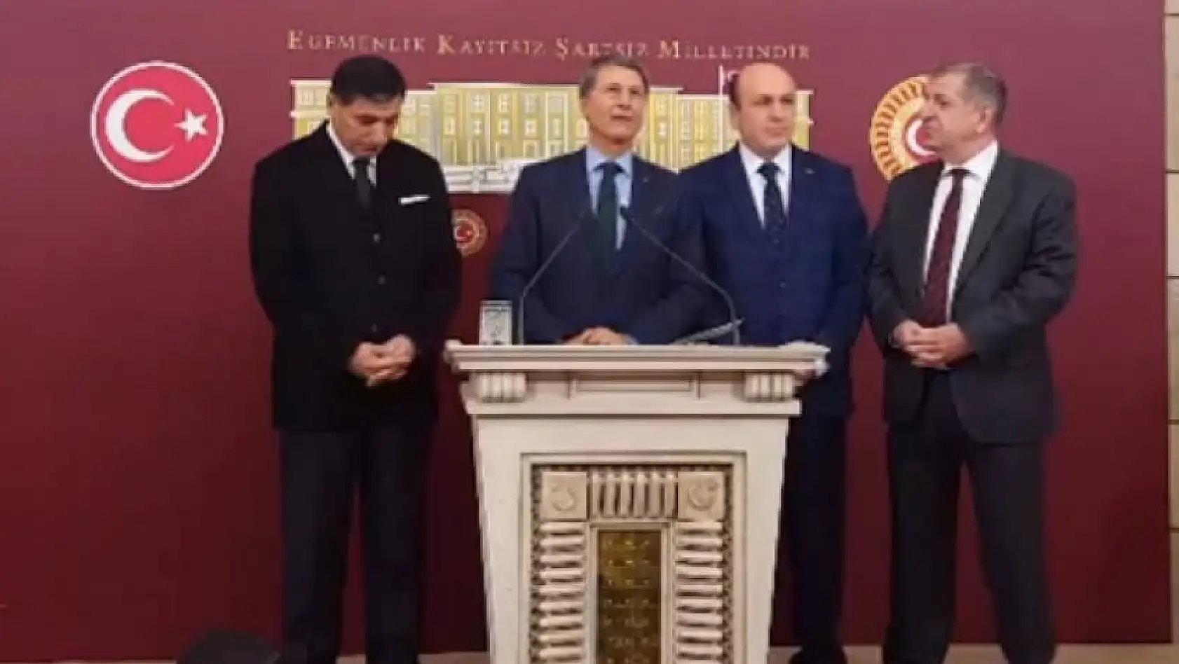 MHP'li Halaçoğlu: "Özdağ'ın Milliyetçi Hareket Partisi'nden İhracını Kınıyoruz"