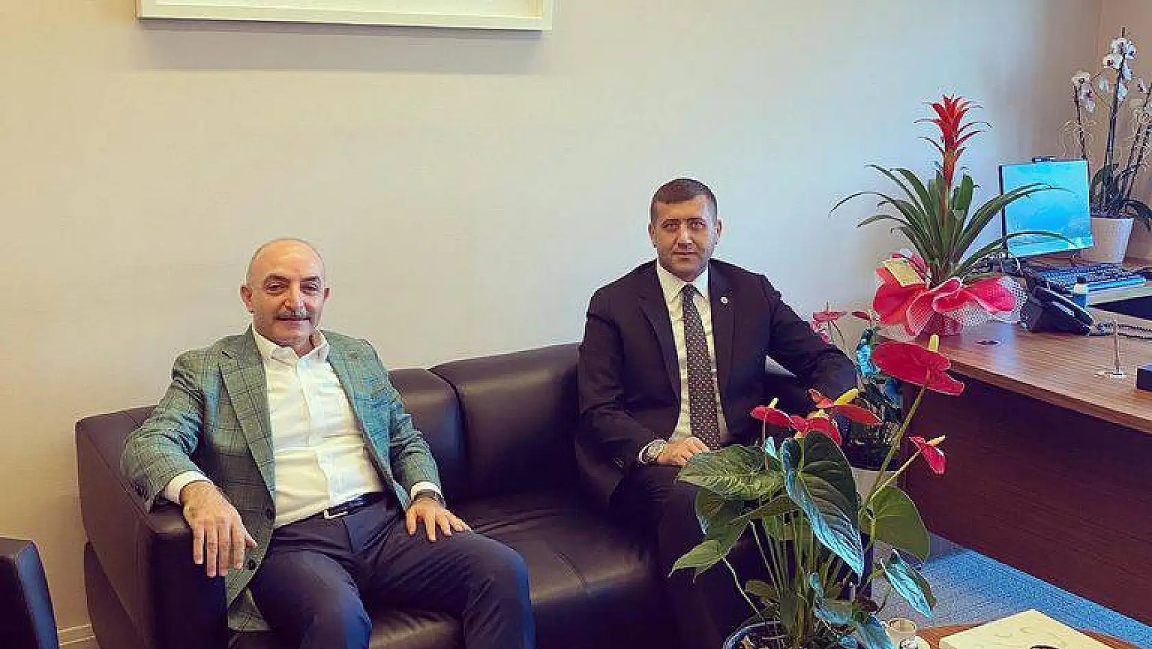 MHP Milletvekili Ersoy'dan, Cumhurbaşkanlığında görev alan Kayserili o isme ziyaret