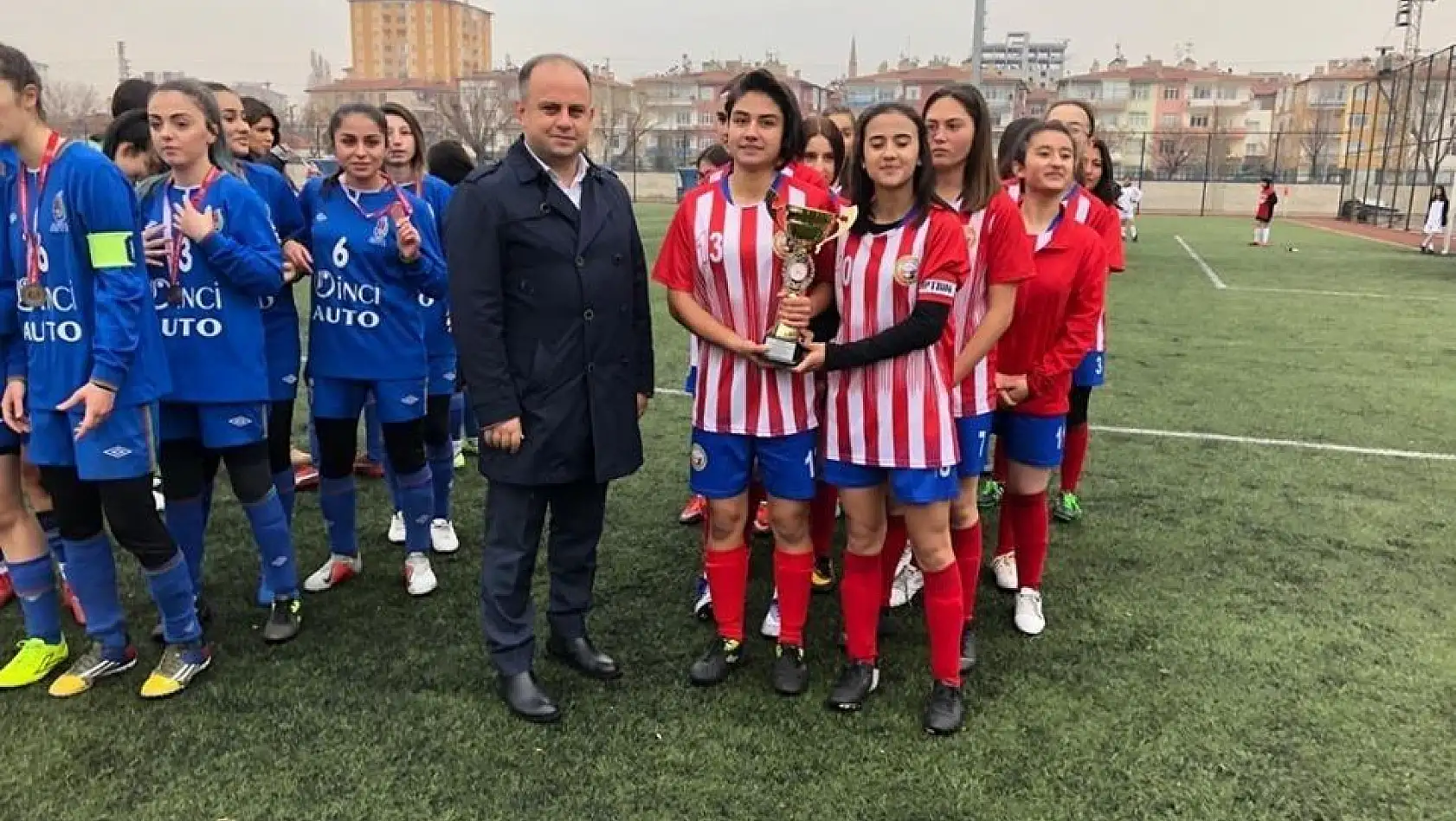 Okullar arası Genç Kızlar Futbol İl Birinciliği Tamamlandı

