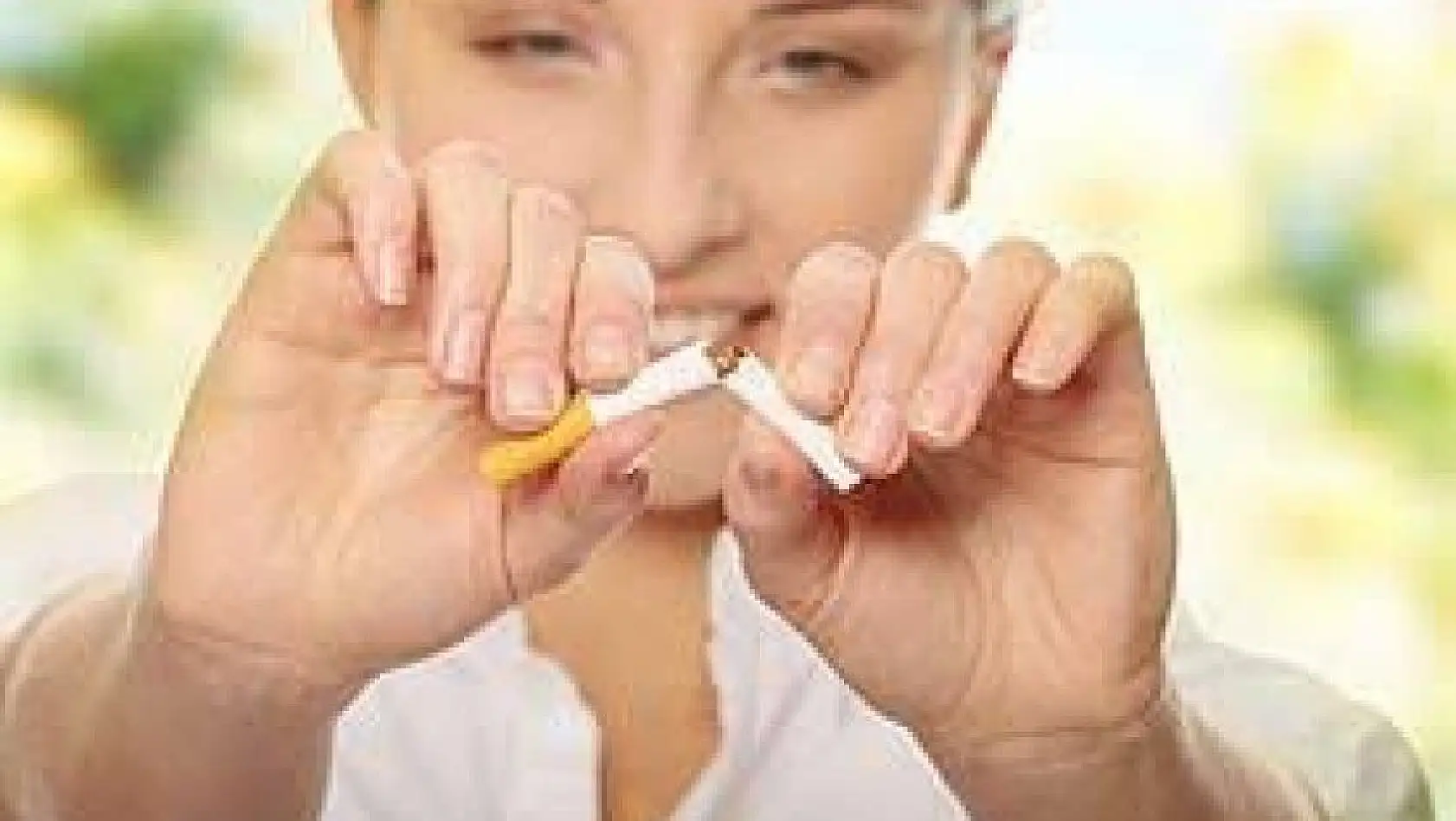 Sigara kullanan kadınlara erken menopoz uyarısı