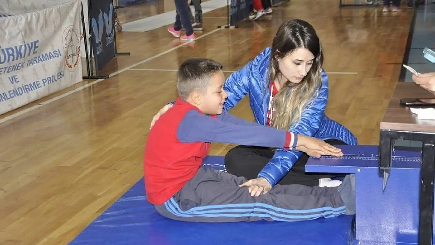 Sportif Yetenek Taraması ve Spora Yönlendirme Projesi Kayseri'de sürüyor