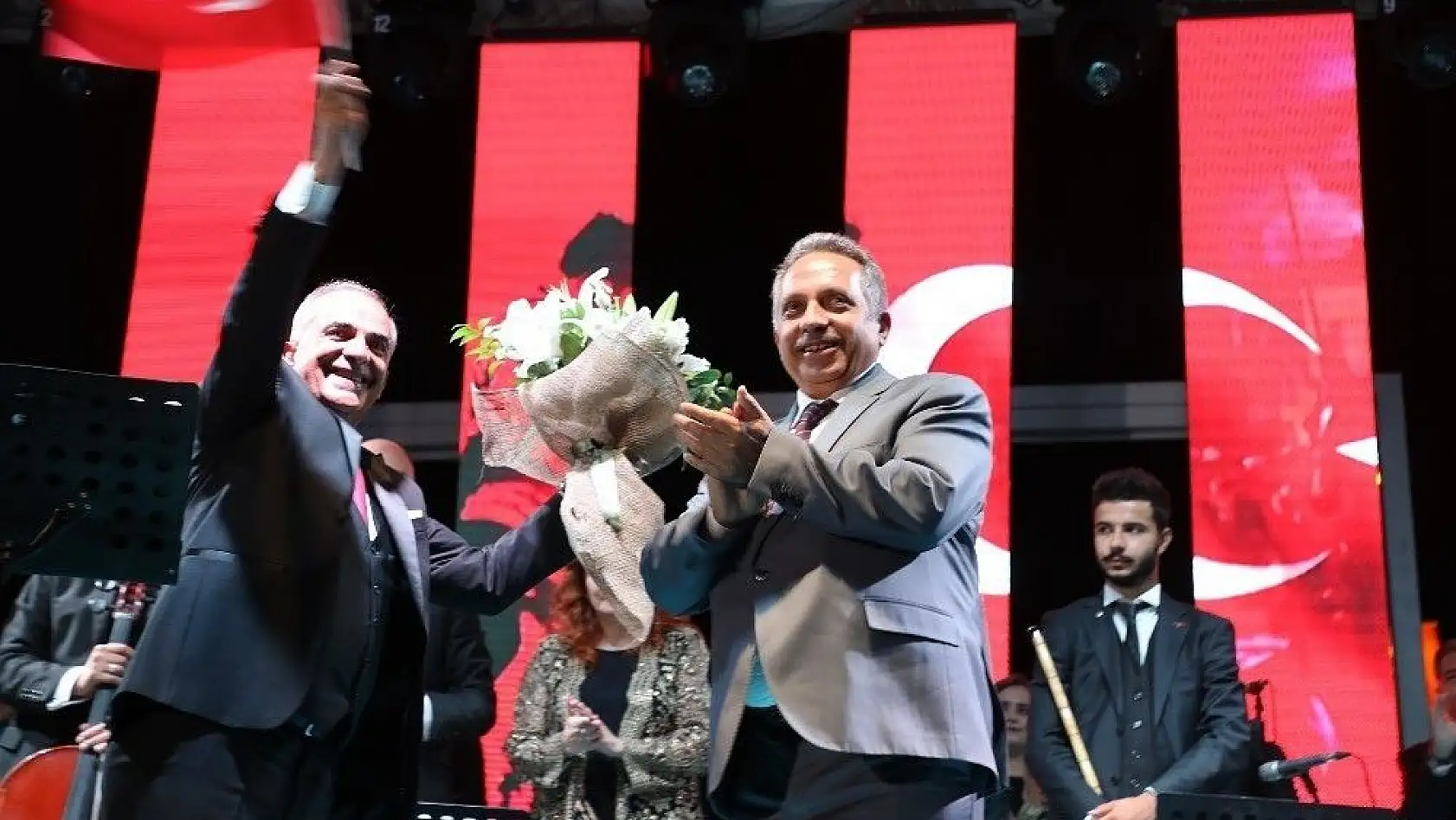 Talas'ta 'Kahramanlık Türküleri Konseri'