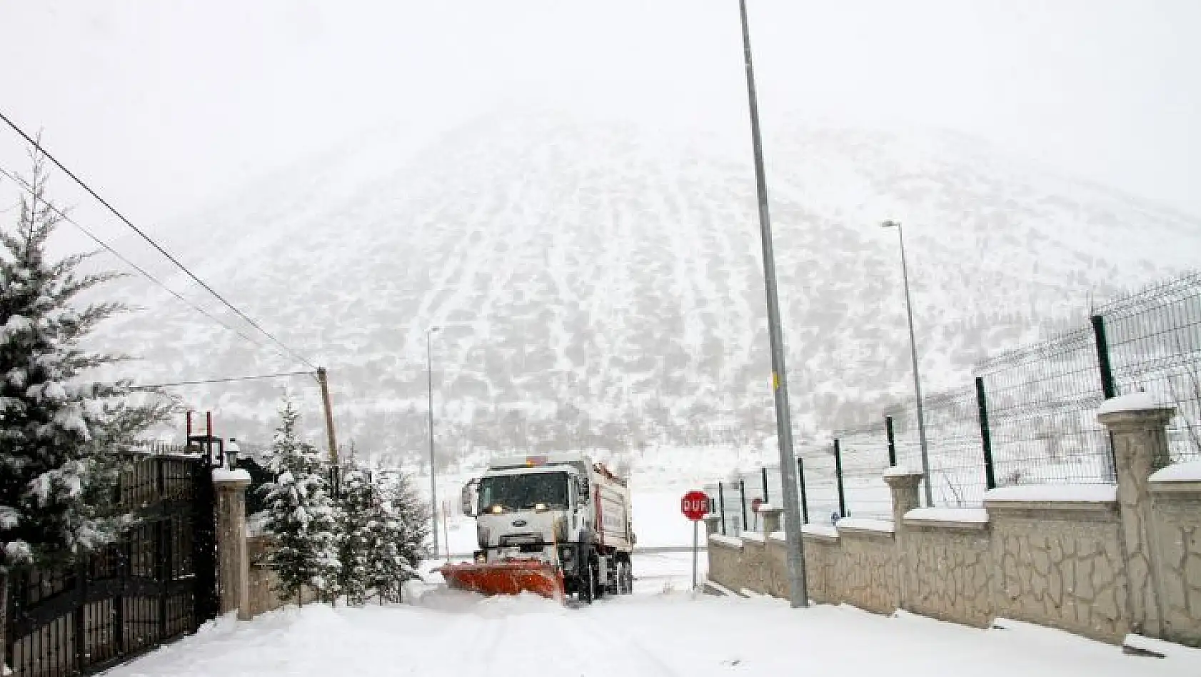 Talas'ta etkinliklere kar engeli