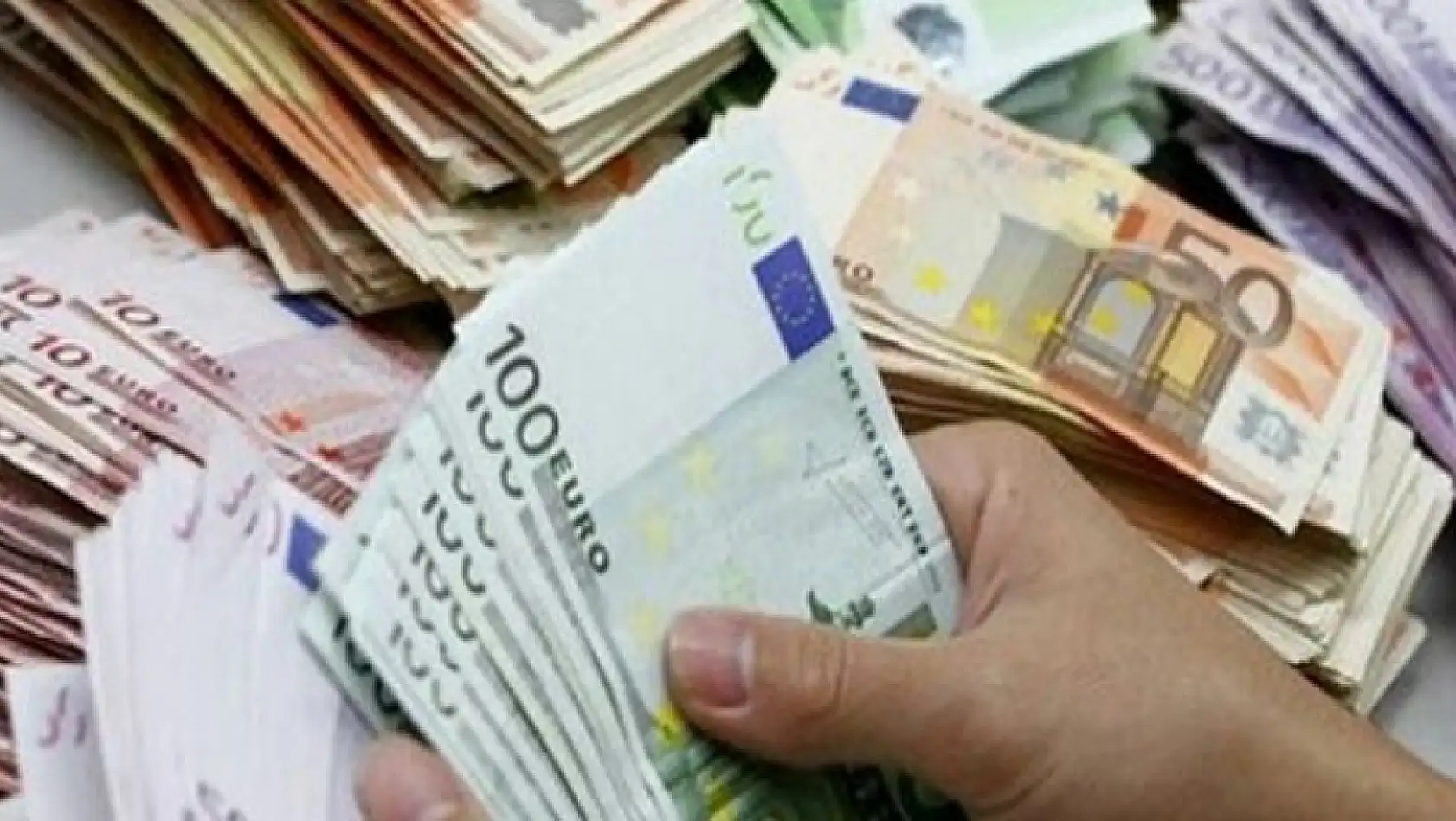 Yılın son faiz kararı öncesi Dolar ve Euro haftayı nasıl geçirdi!