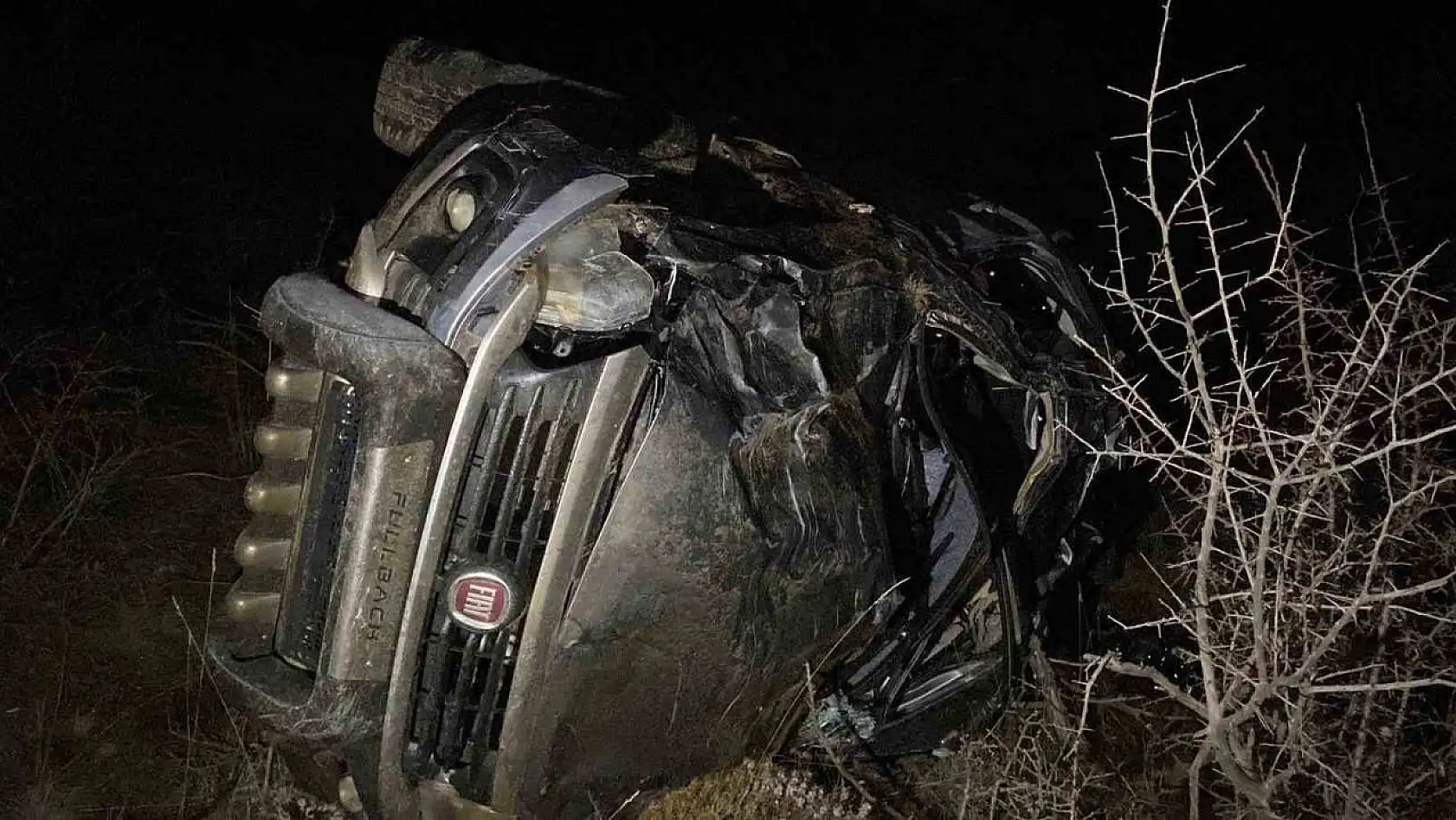 Yozgat'ta kamyonet ormanlık alana devrildi: 1 ölü, 3 yaralı