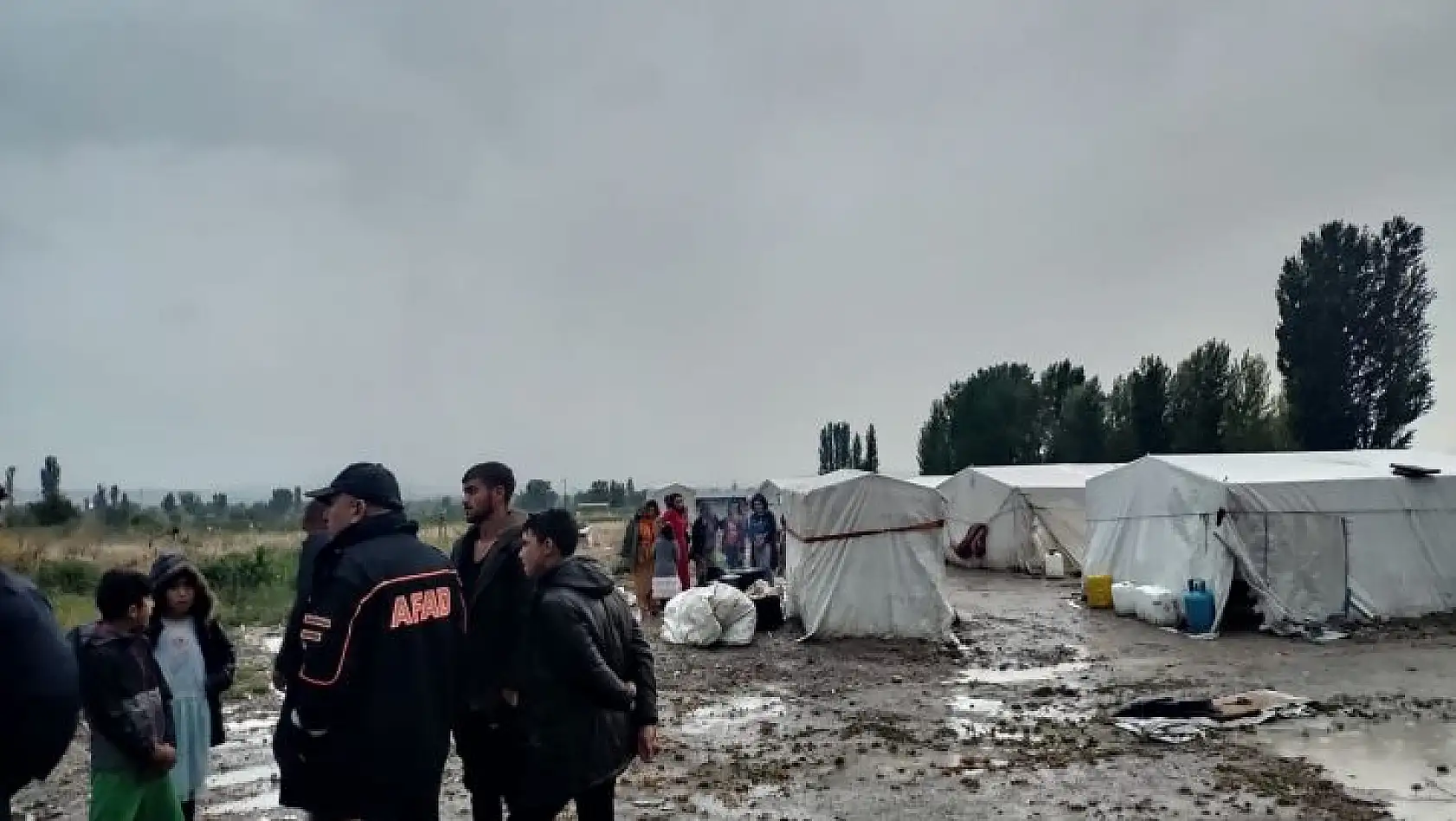 30 kişi canını zor kurtardı