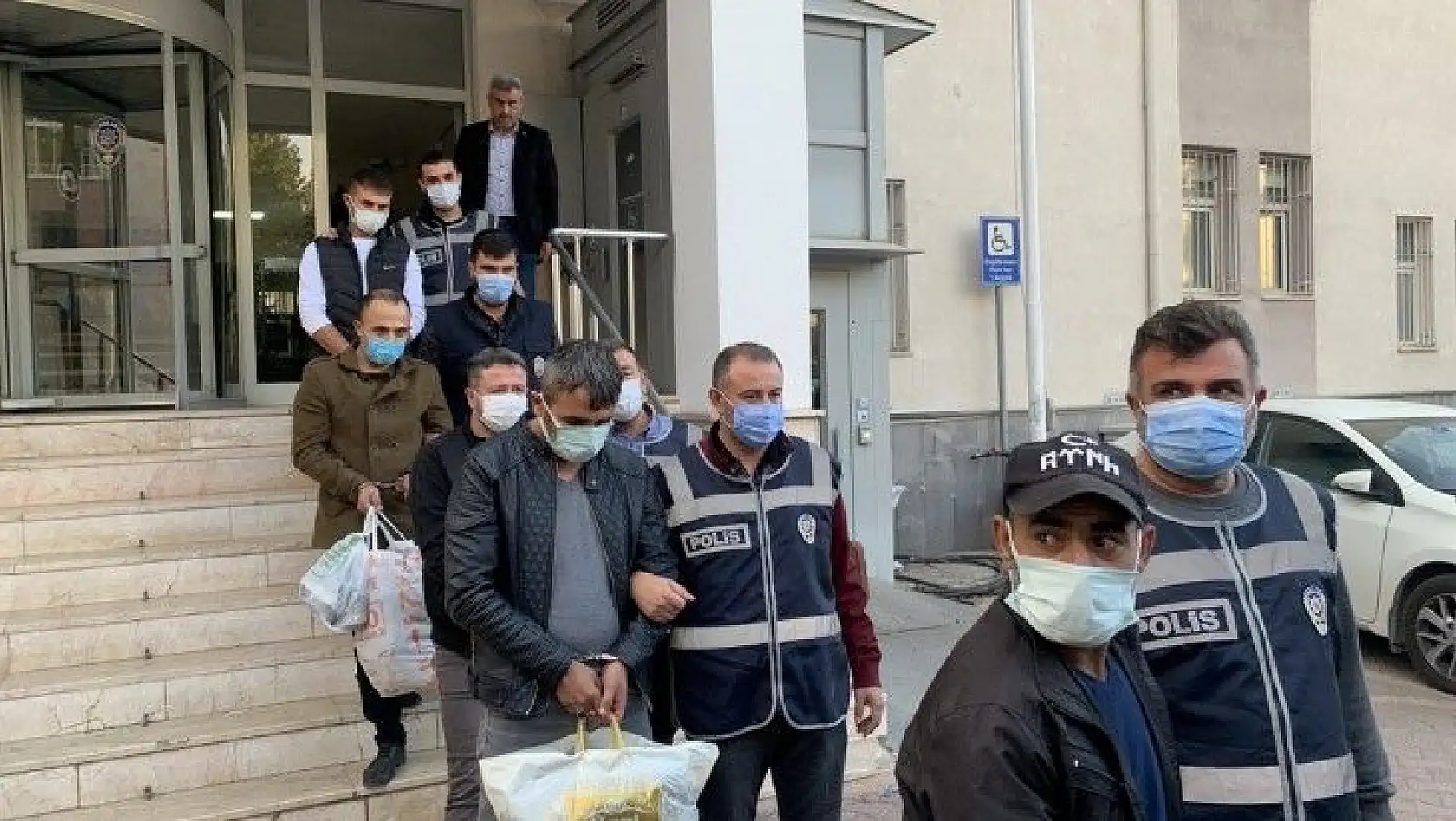 4 yıl cezası olan kadın yakalandı