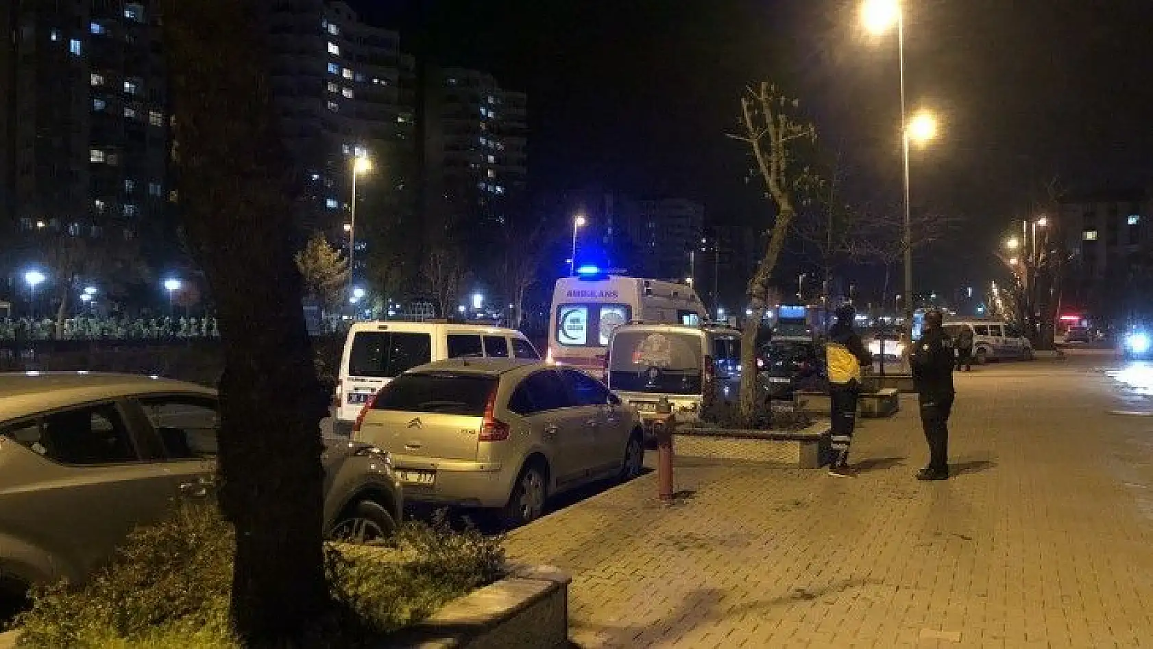 Evde ölü bulundu