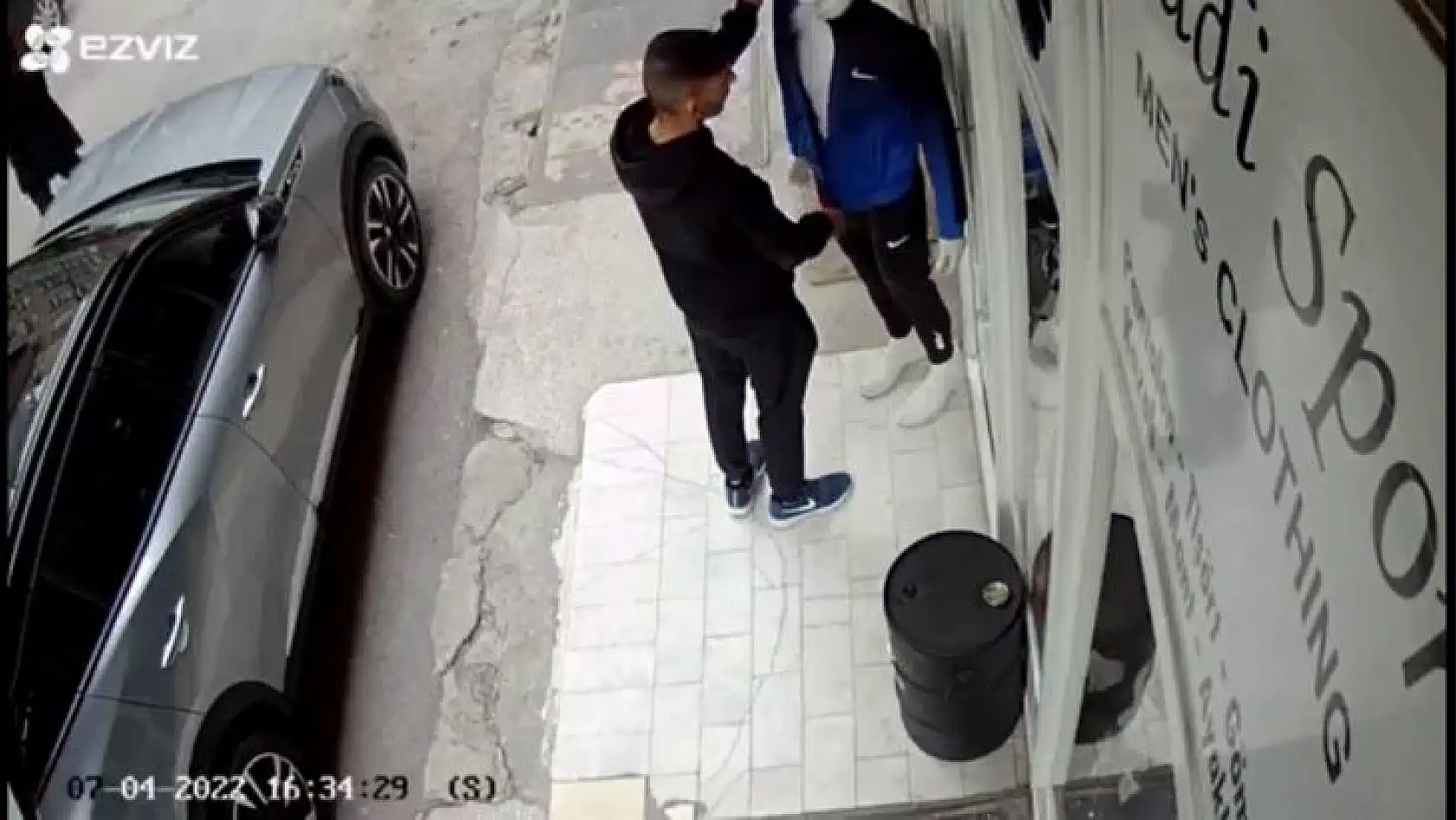 Güler misin, ağlar mısın?