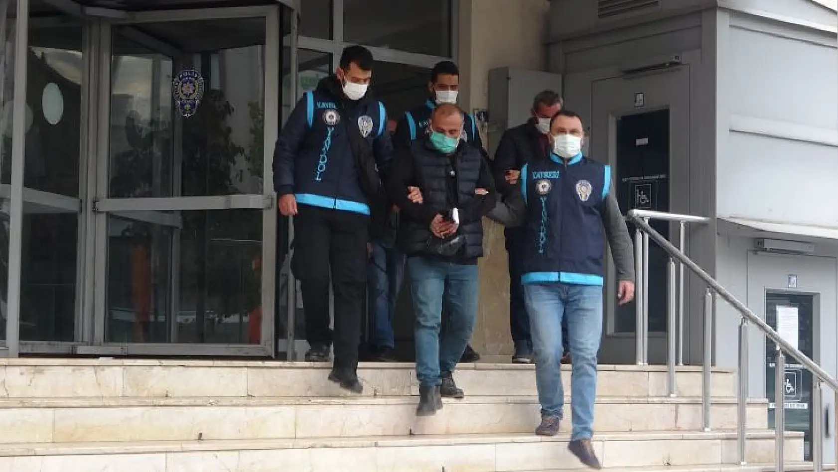 'Temiz sayfa' operasyonunda 4 gözaltı daha