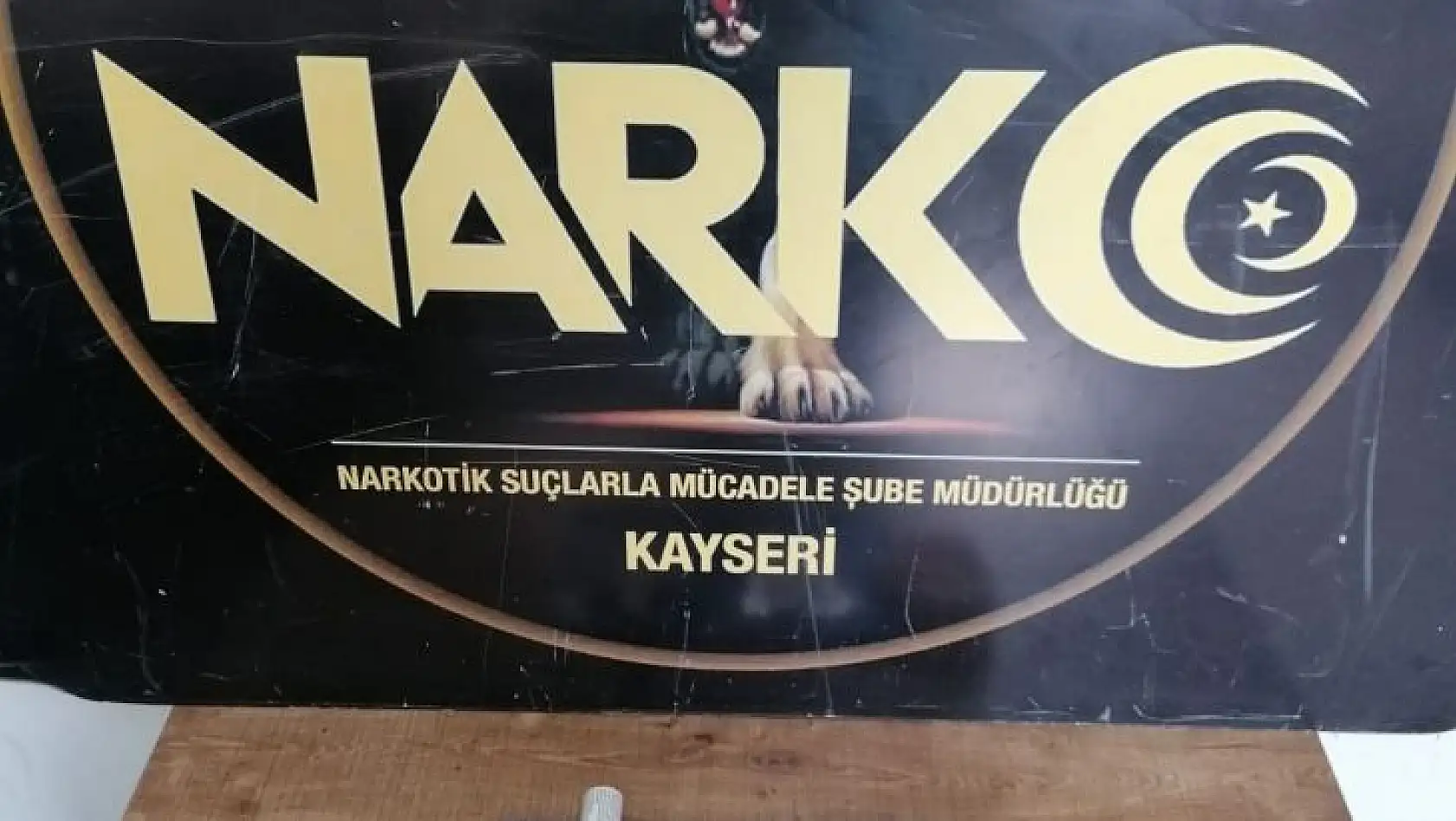 Uyuşturucuyu 'Salça Bidonu' içine zulalamışlar