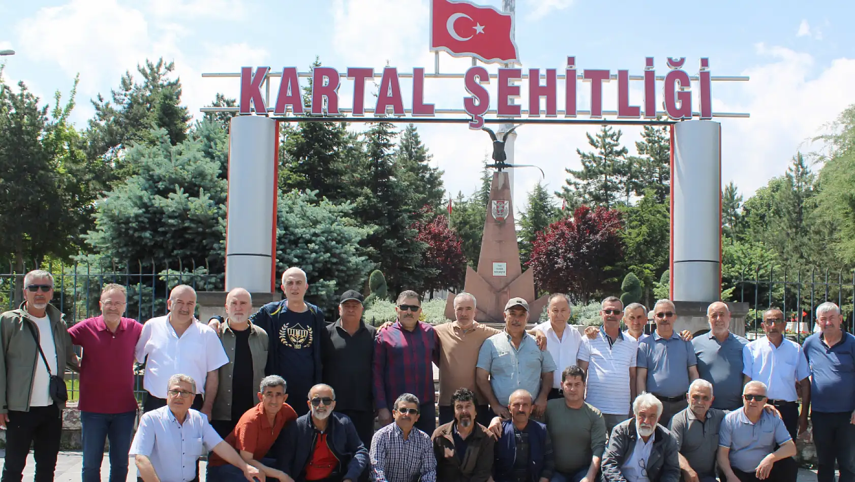 Türkiye'nin dört bir yanından geldiler! 40 yıl sonra Kayseri'de buluştular