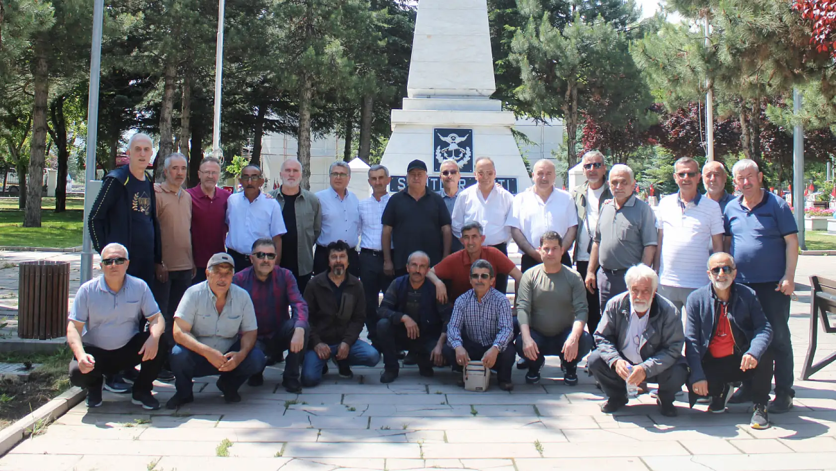 Türkiye'nin dört bir yanından geldiler! 40 yıl sonra Kayseri'de buluştular