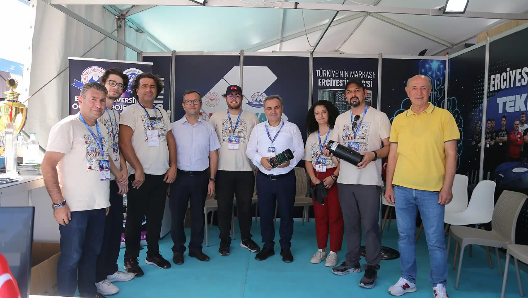 Adana'da ERÜ'nün standına yoğun ilgi