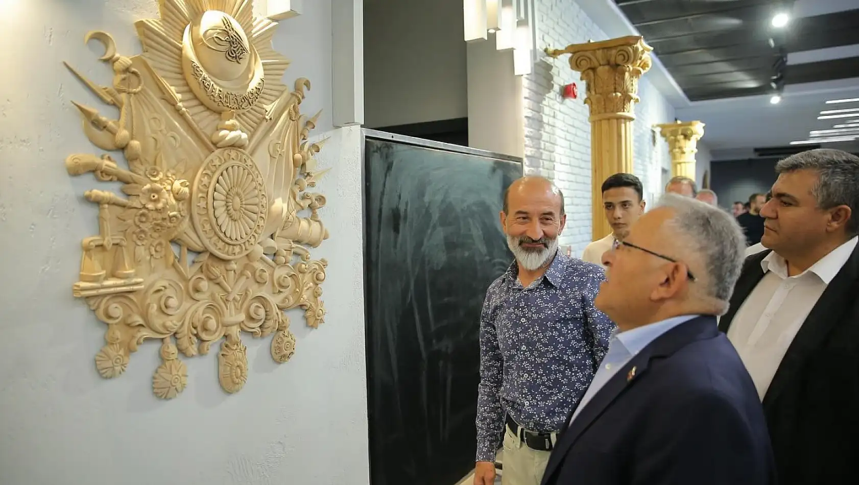 Ahşap oymacılığının izleri Büyük Şehir Sanat Galerisi'nde!