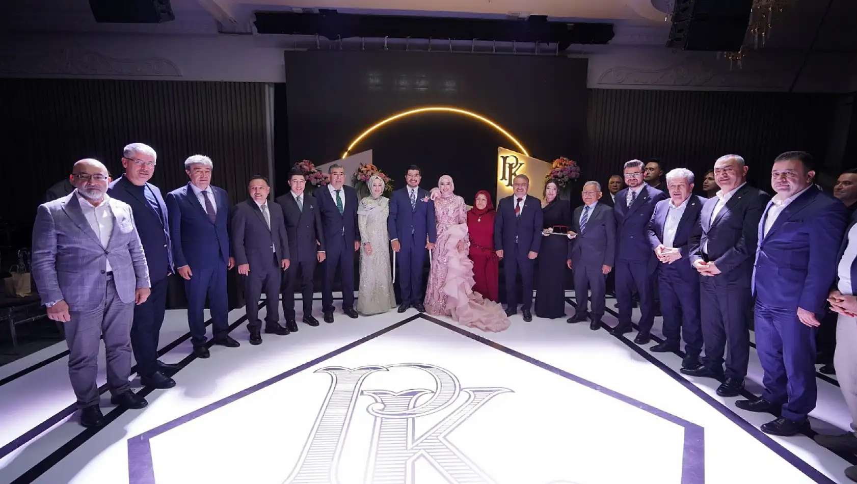 AK Parti Kayseri'nin mutlu günü