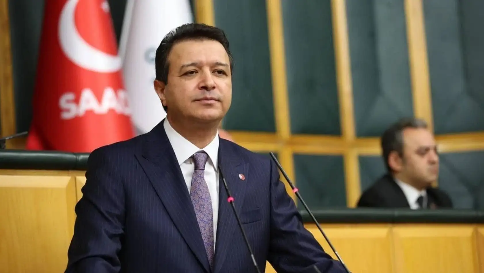 Arıkan: Sağcı olsan ne olur solcu olsan ne olur?