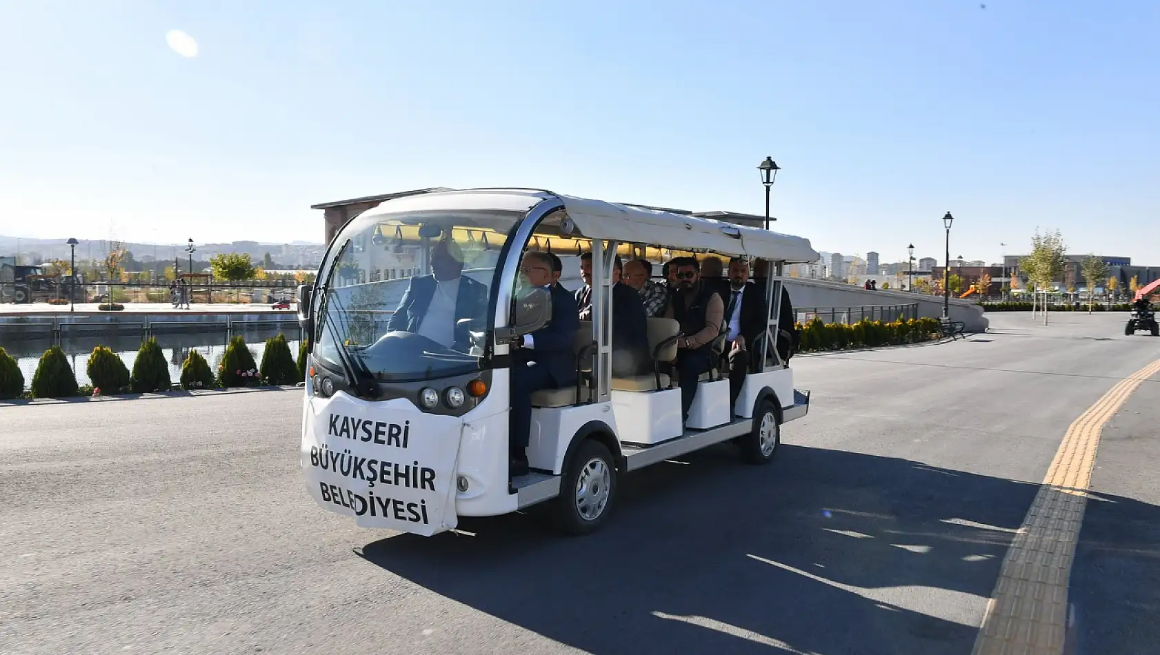 Bakan Yardımcısı, Kayseri'nin en büyük bahçesini gezdi