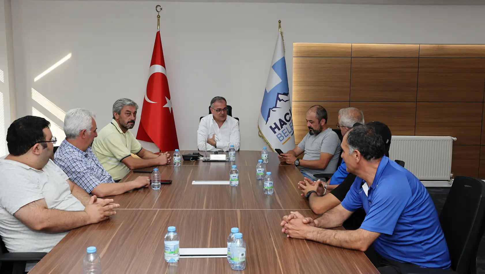 Başkan Özdoğan'dan Hacılar Erciyesspor'a destek