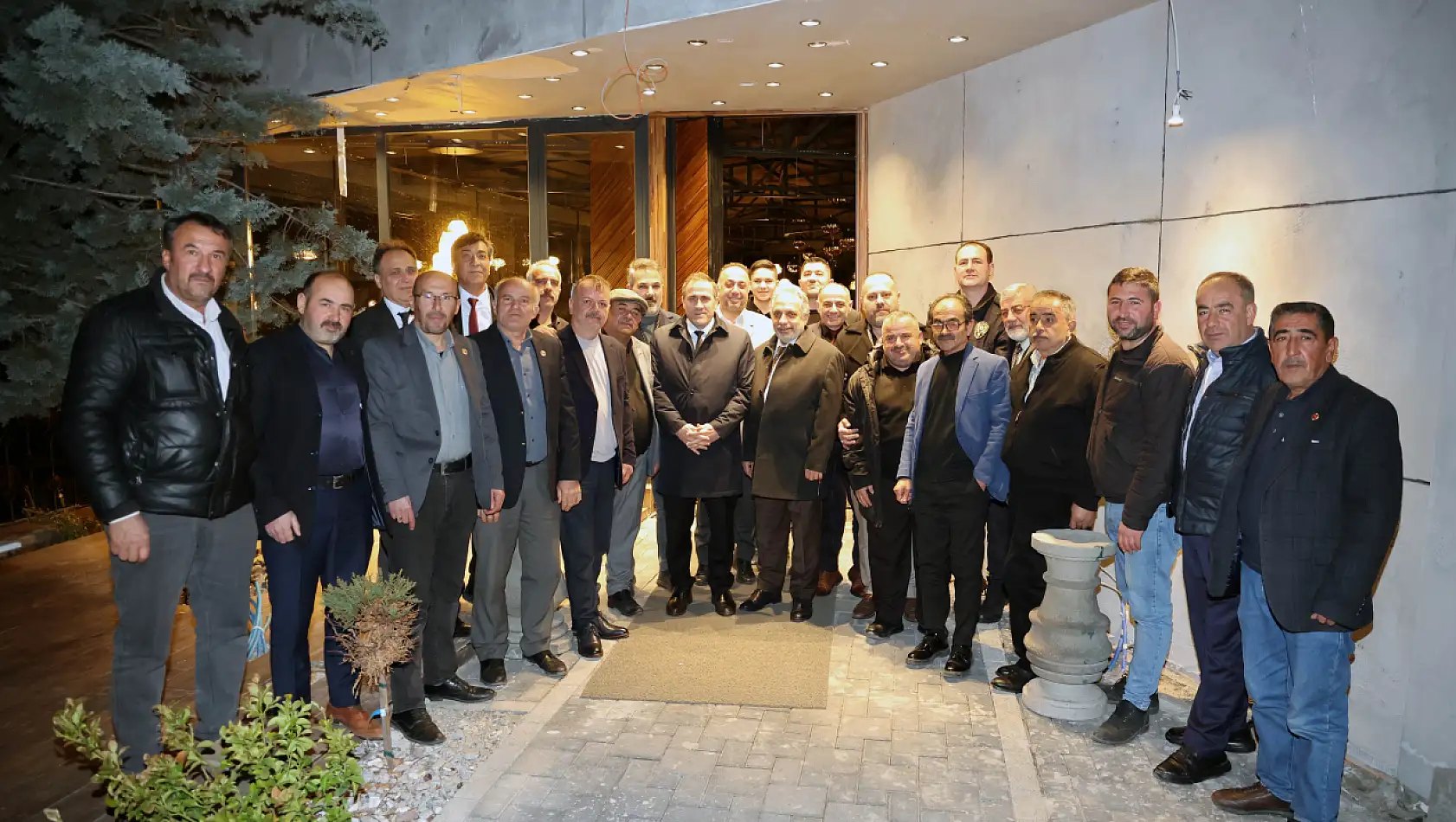 Başkan Yalçın, muhtarlarla Ramazan hazırlıklarını görüştü