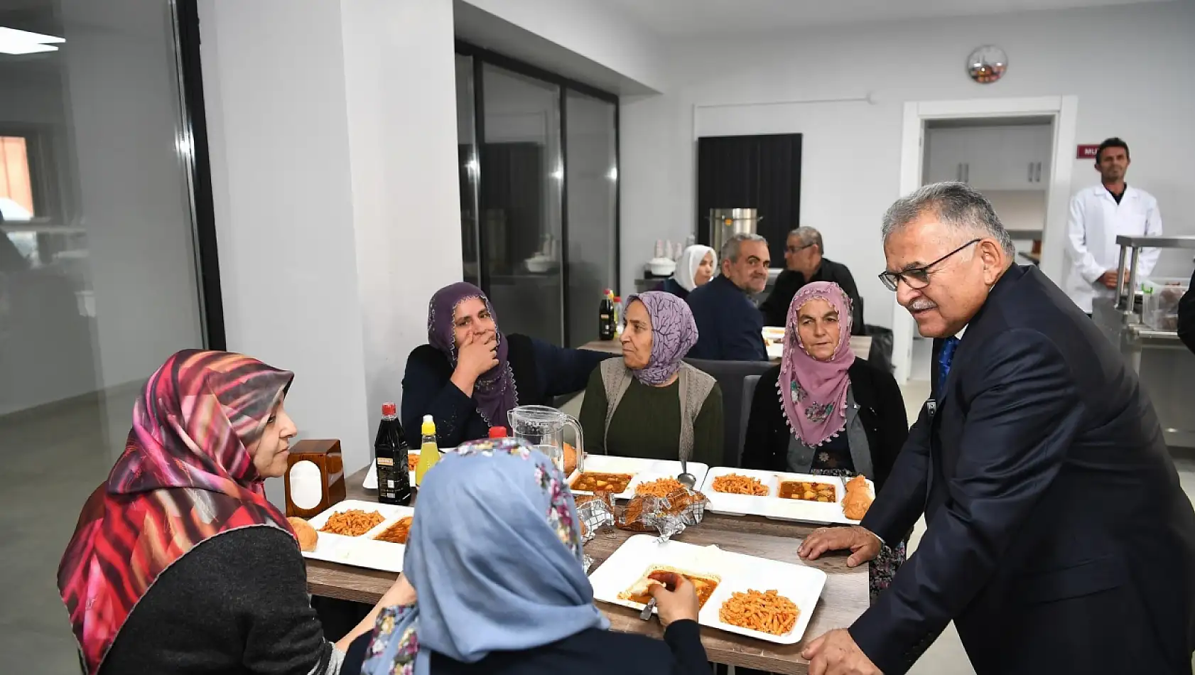 Büyükkılıç'tan yeni sosyal hizmet projeleri!