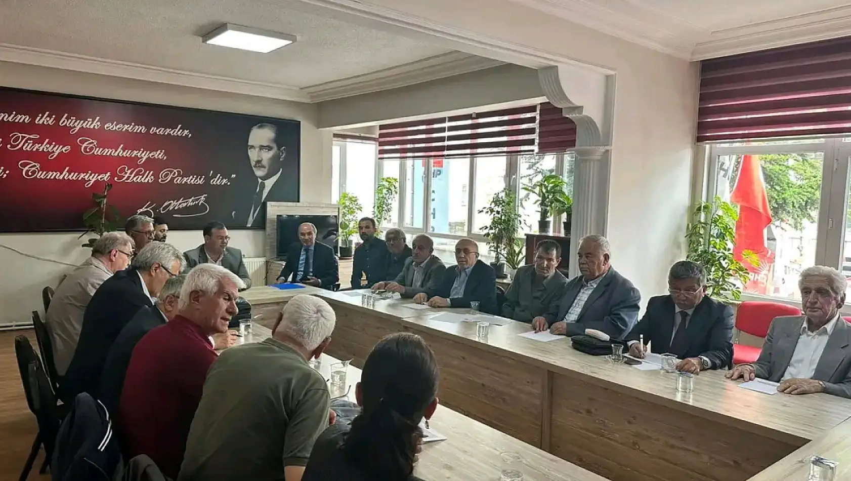 CHP'de Pınarbaşı buluşması