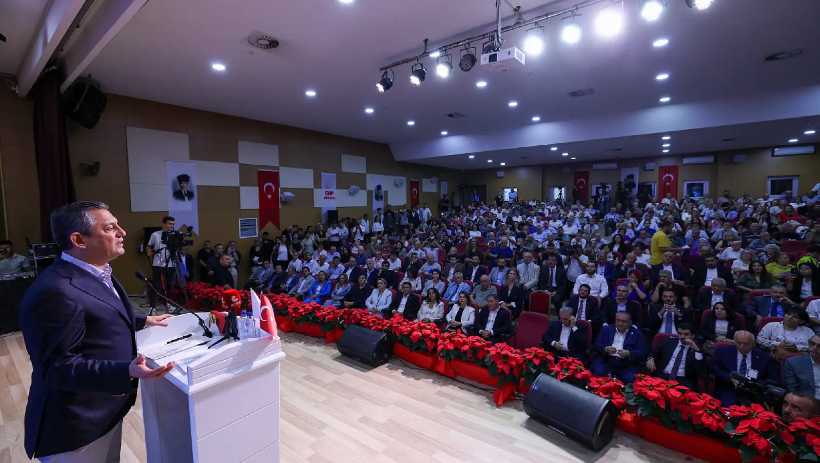 CHP Genel Başkanı Özel'den dikkat çeken Kayseri vurgusu!