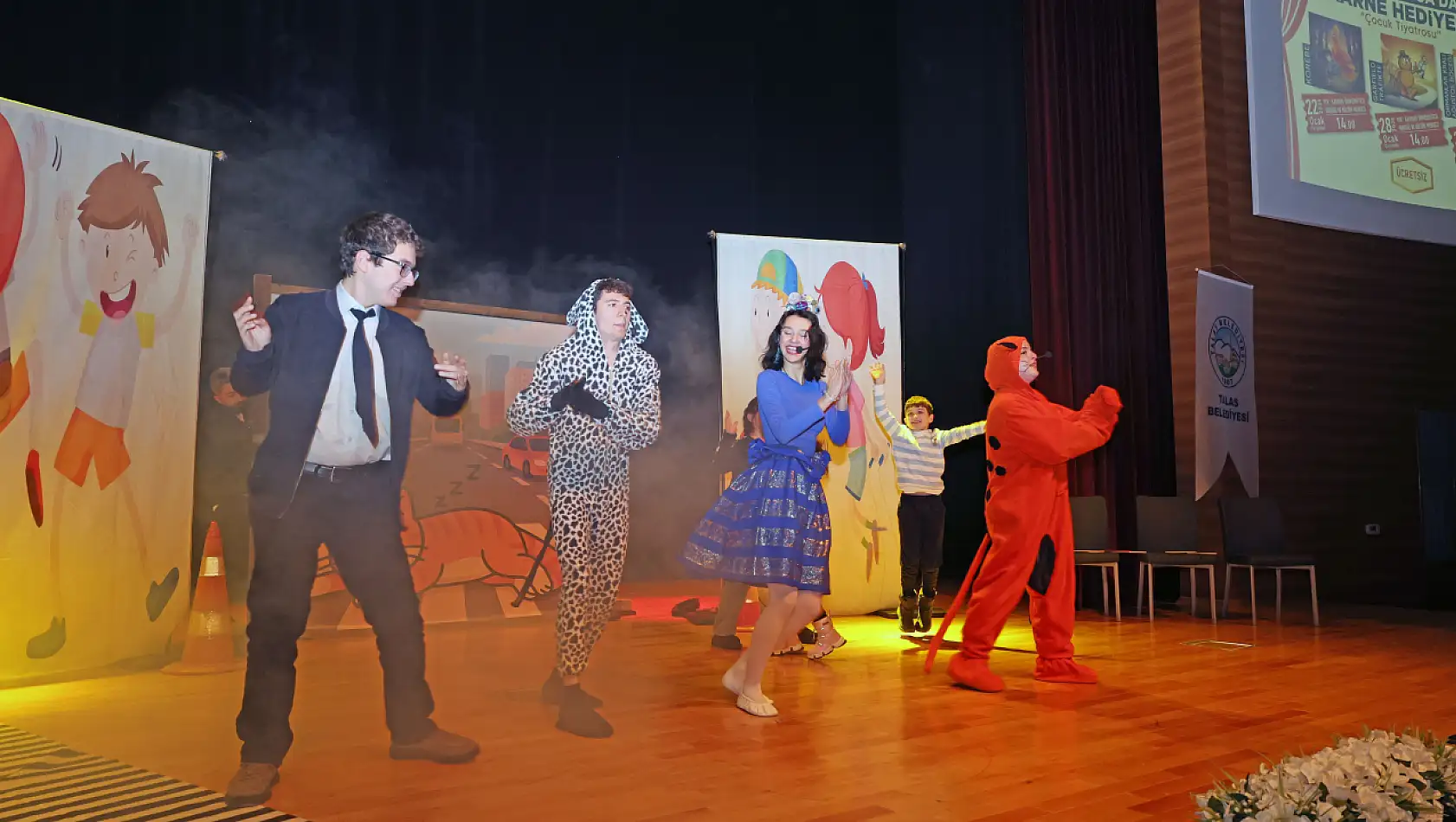 Çocukların karne hediyesi devam ediyor