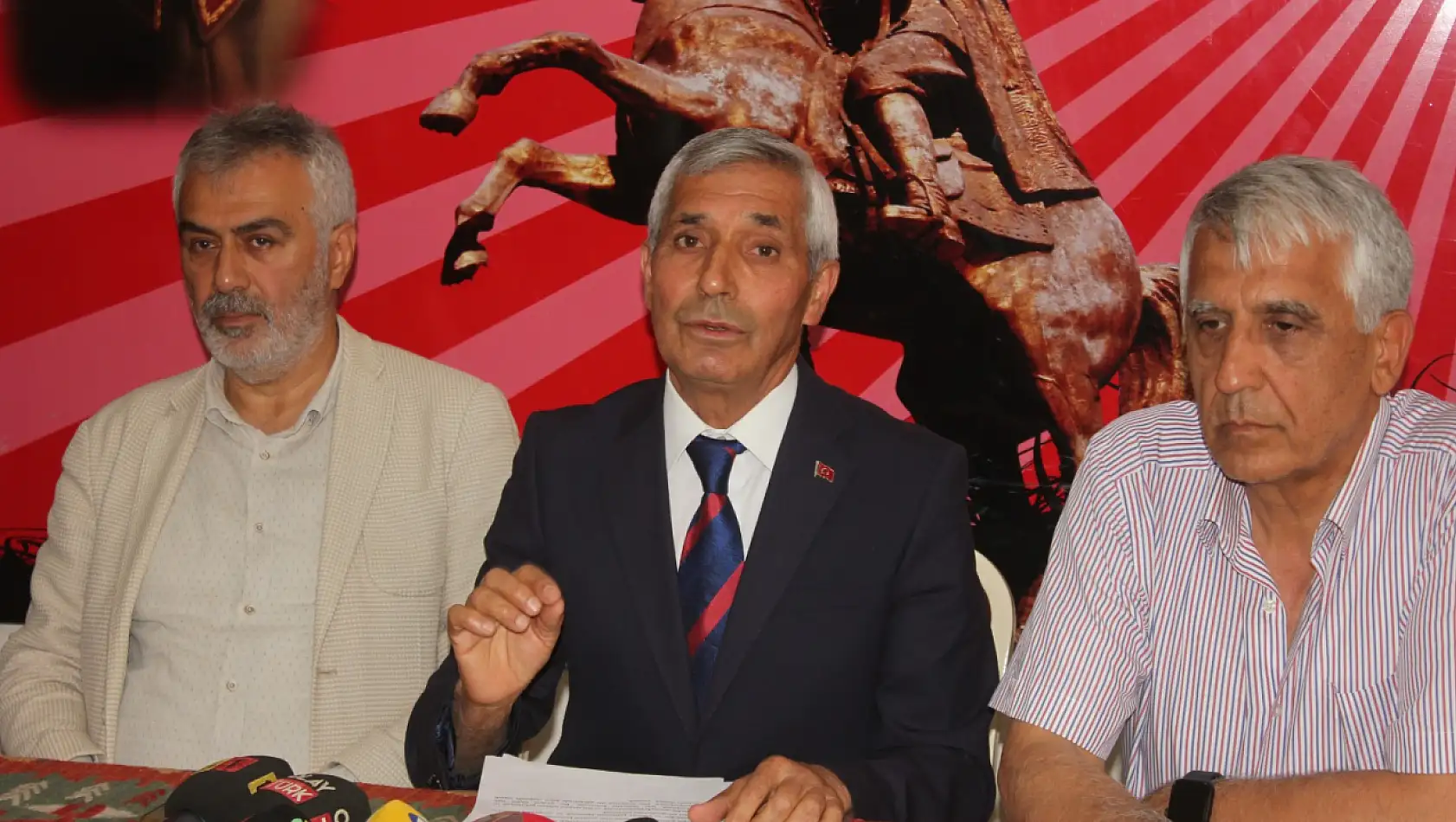 Dadaloğlu Derneği sessizliğini bozdu: Belediye Başkanı ve Kaymakamı suçladı